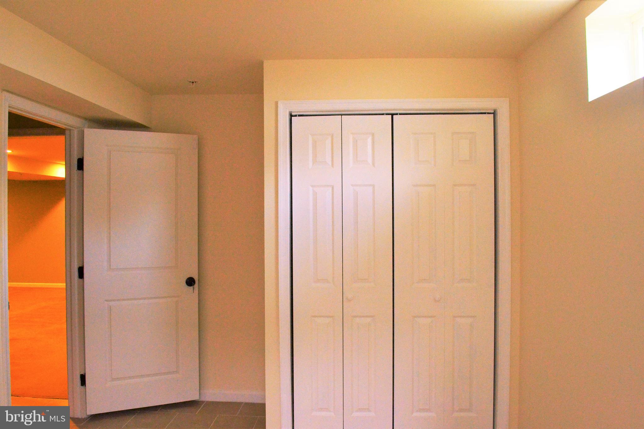 BRENTWOOD - Residential Lease