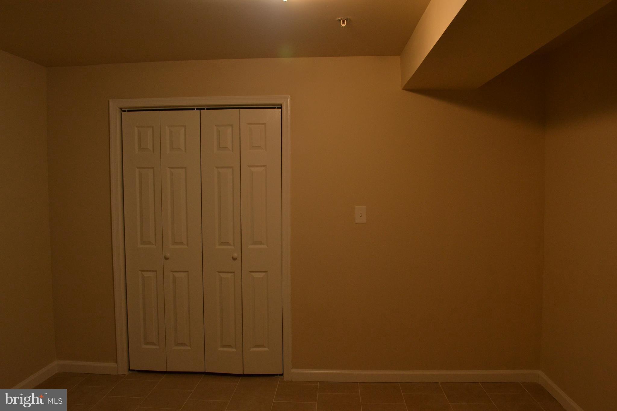 BRENTWOOD - Residential Lease