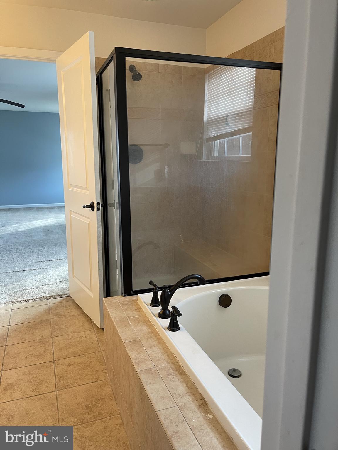 BRENTWOOD - Residential Lease