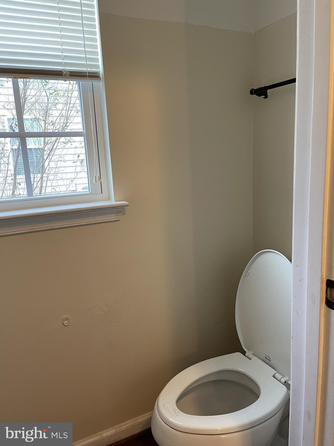 BRENTWOOD - Residential Lease