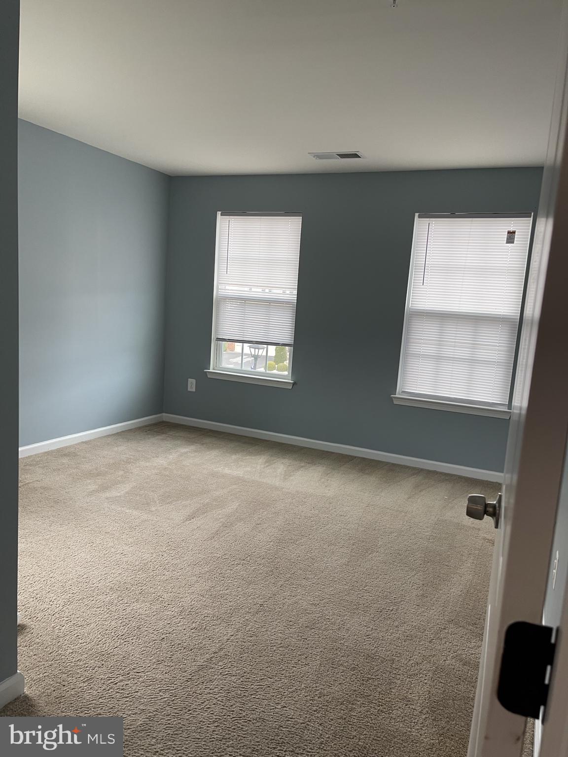 BRENTWOOD - Residential Lease