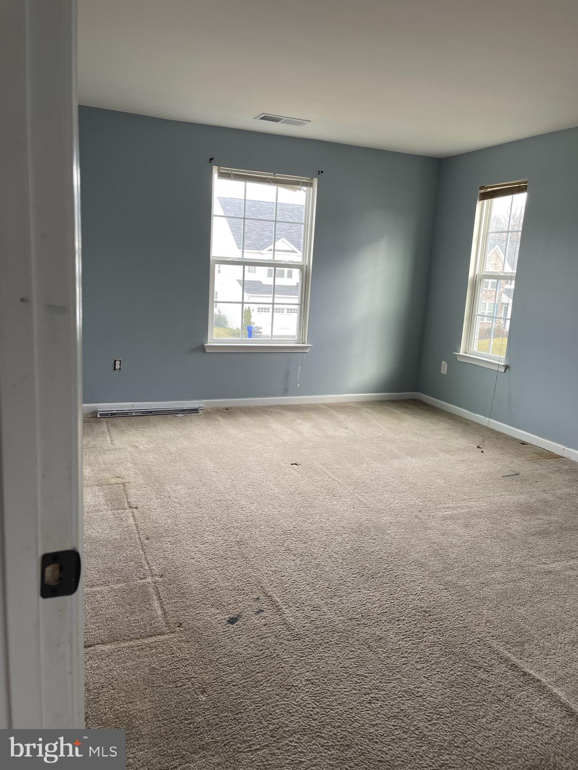 BRENTWOOD - Residential Lease