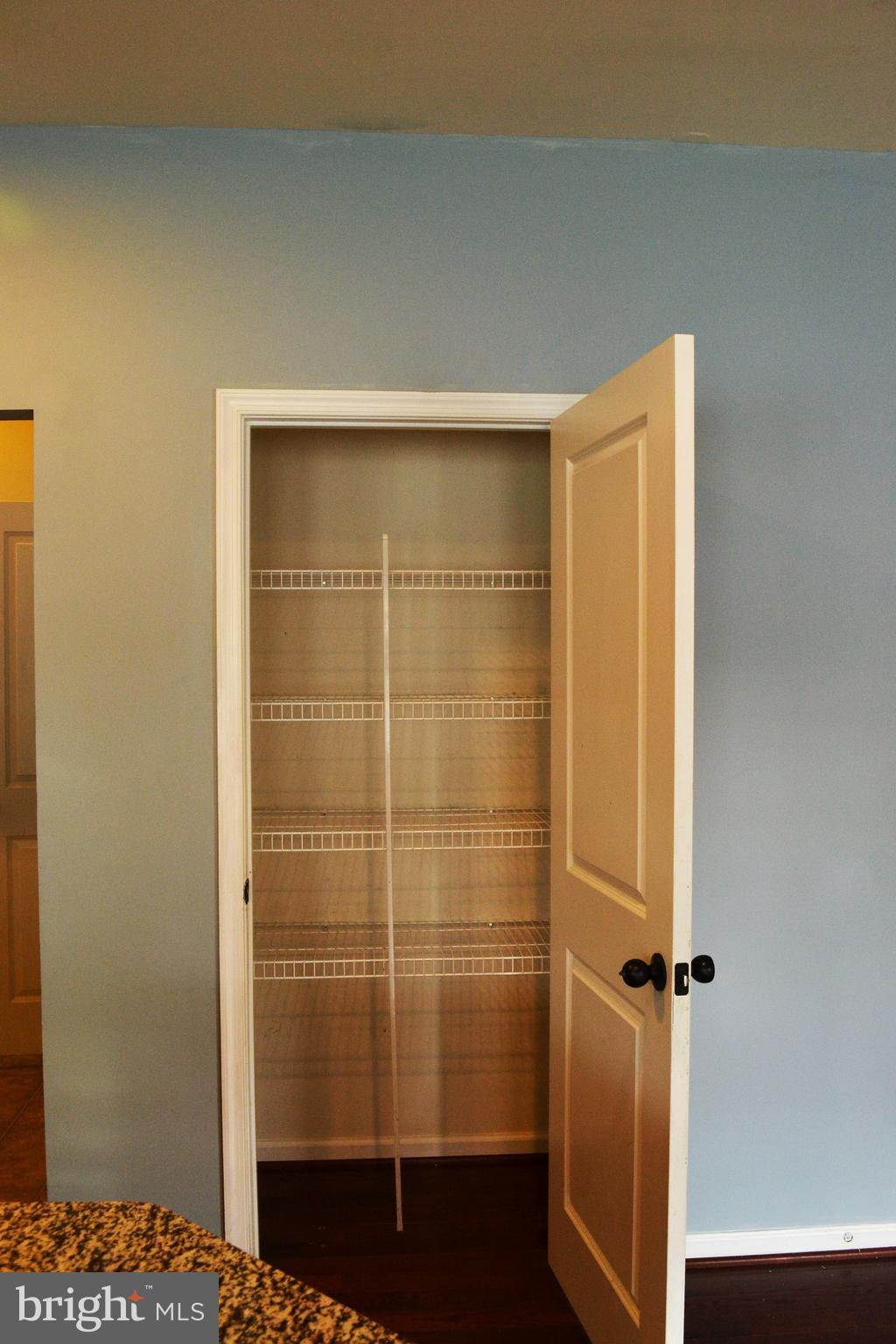 BRENTWOOD - Residential Lease