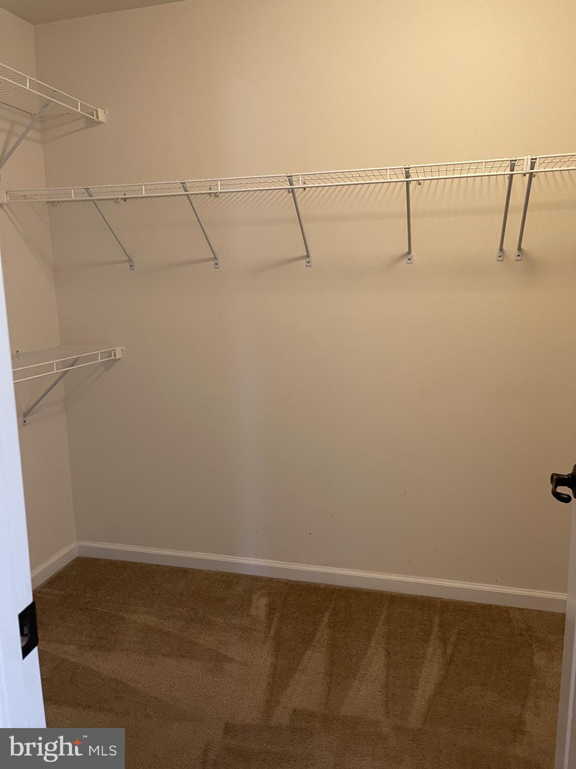 BRENTWOOD - Residential Lease