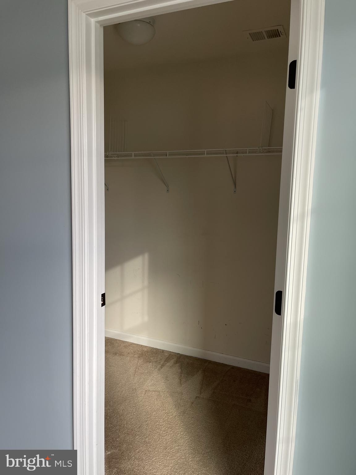 BRENTWOOD - Residential Lease