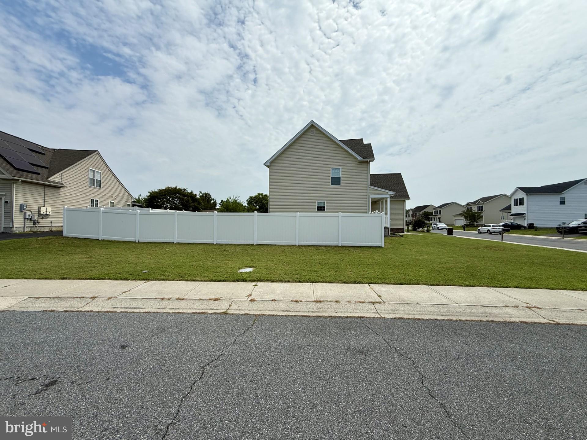 750 WYE OAK DRIVE