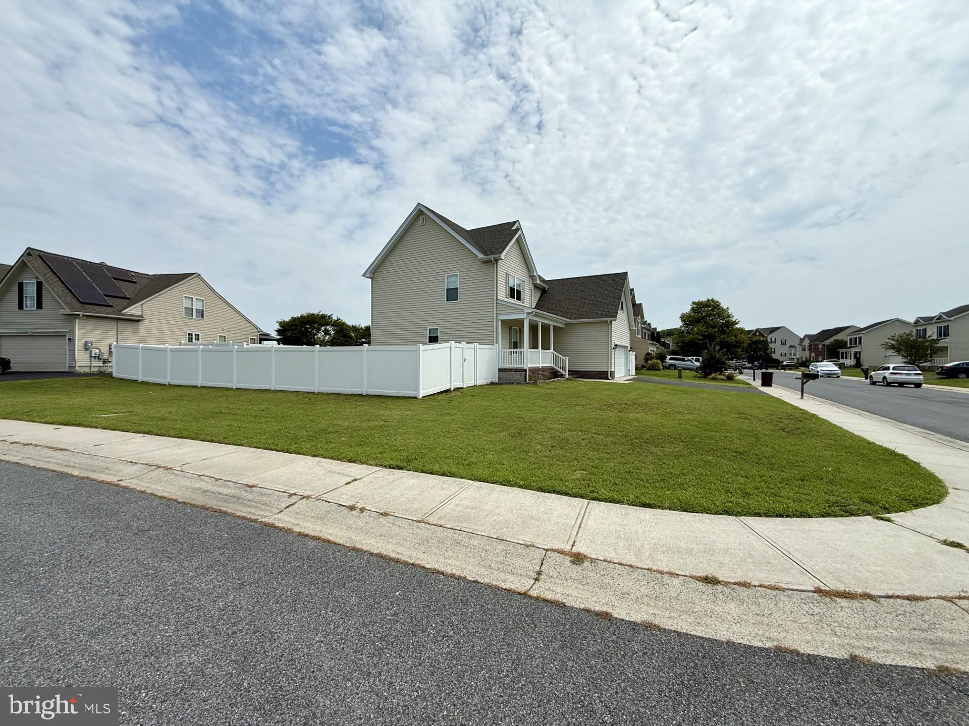750 WYE OAK DRIVE