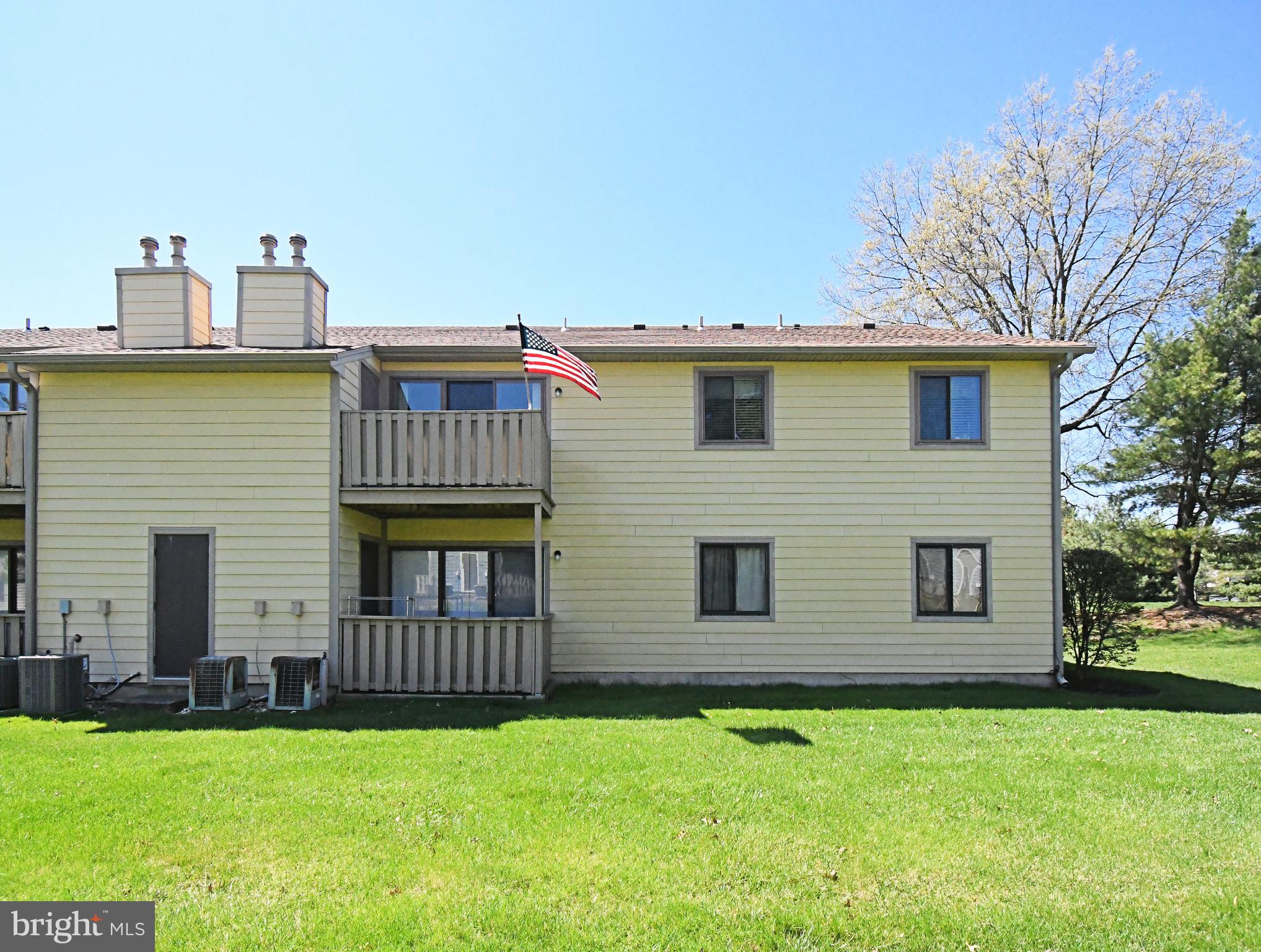 WOOD HOLLOW - Residential