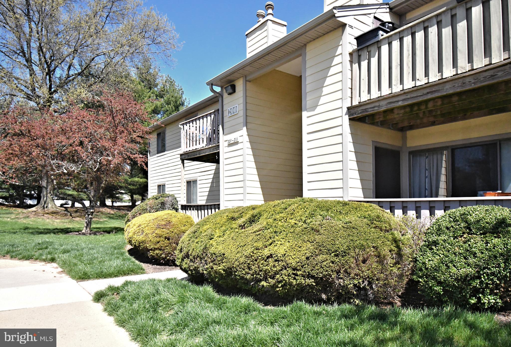 WOOD HOLLOW - Residential