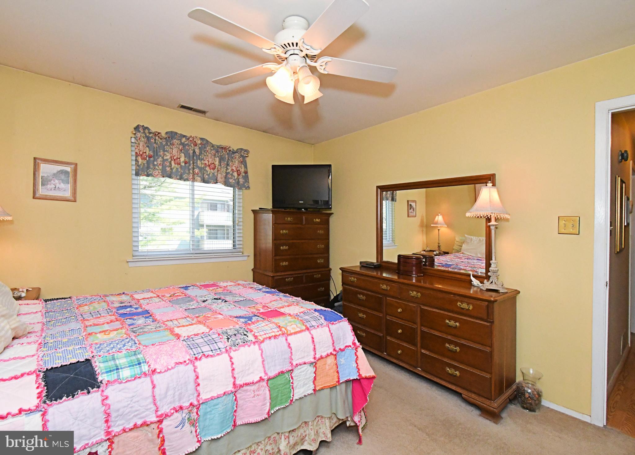 WOOD HOLLOW - Residential