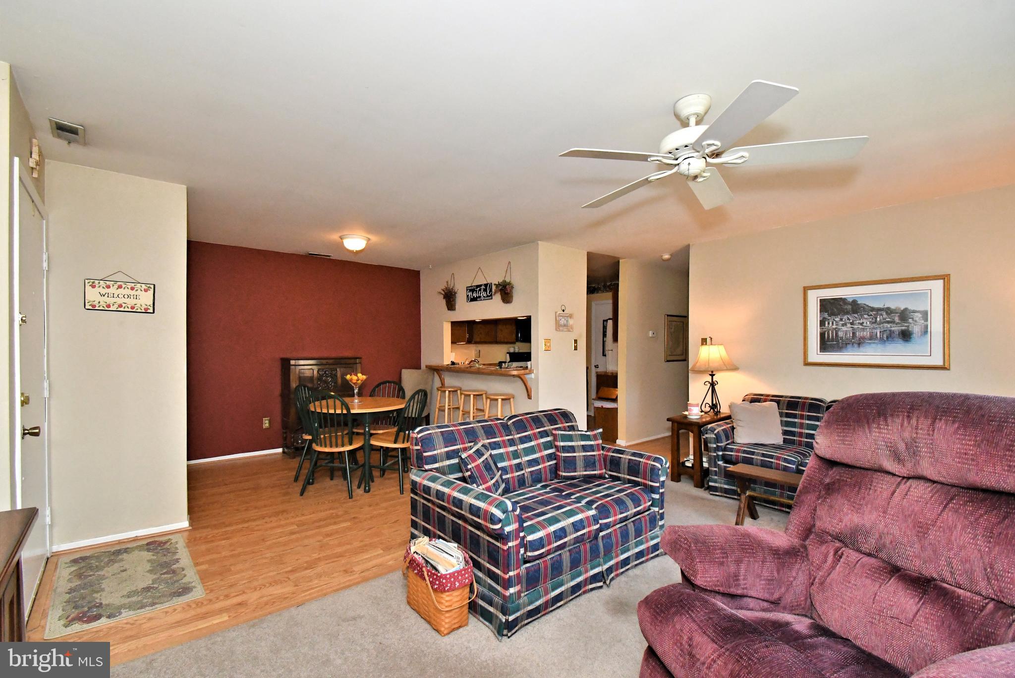 WOOD HOLLOW - Residential