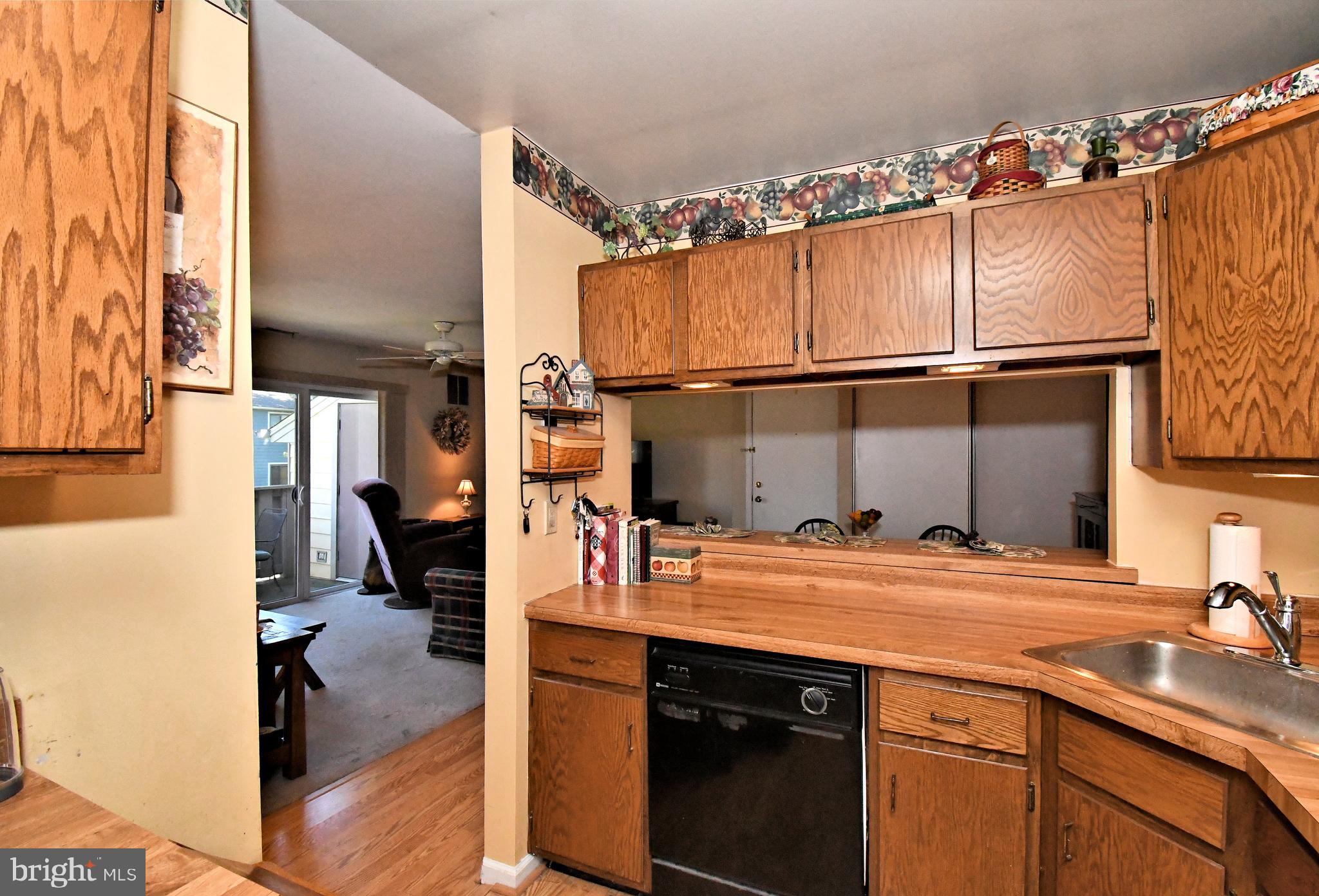 WOOD HOLLOW - Residential