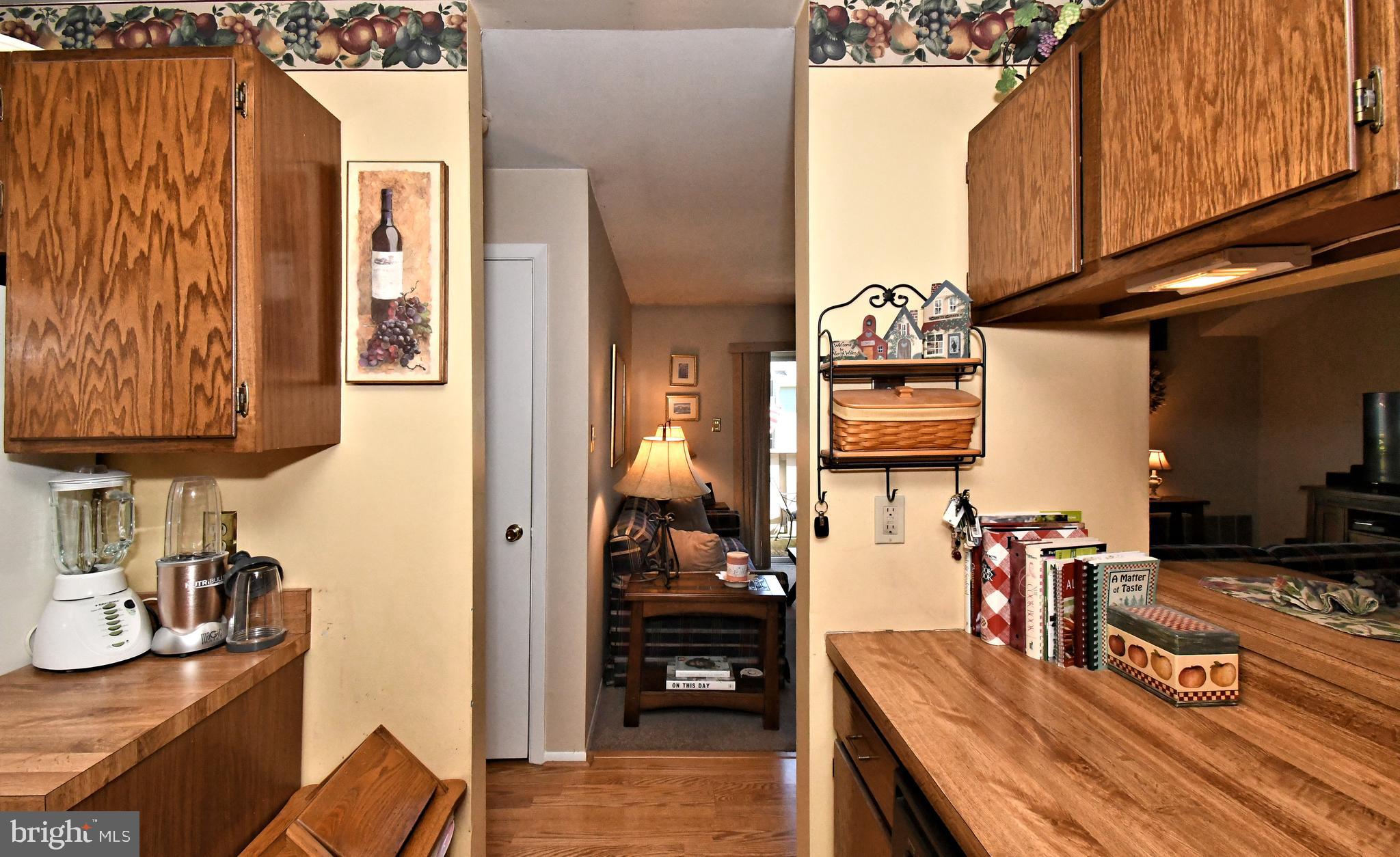 WOOD HOLLOW - Residential