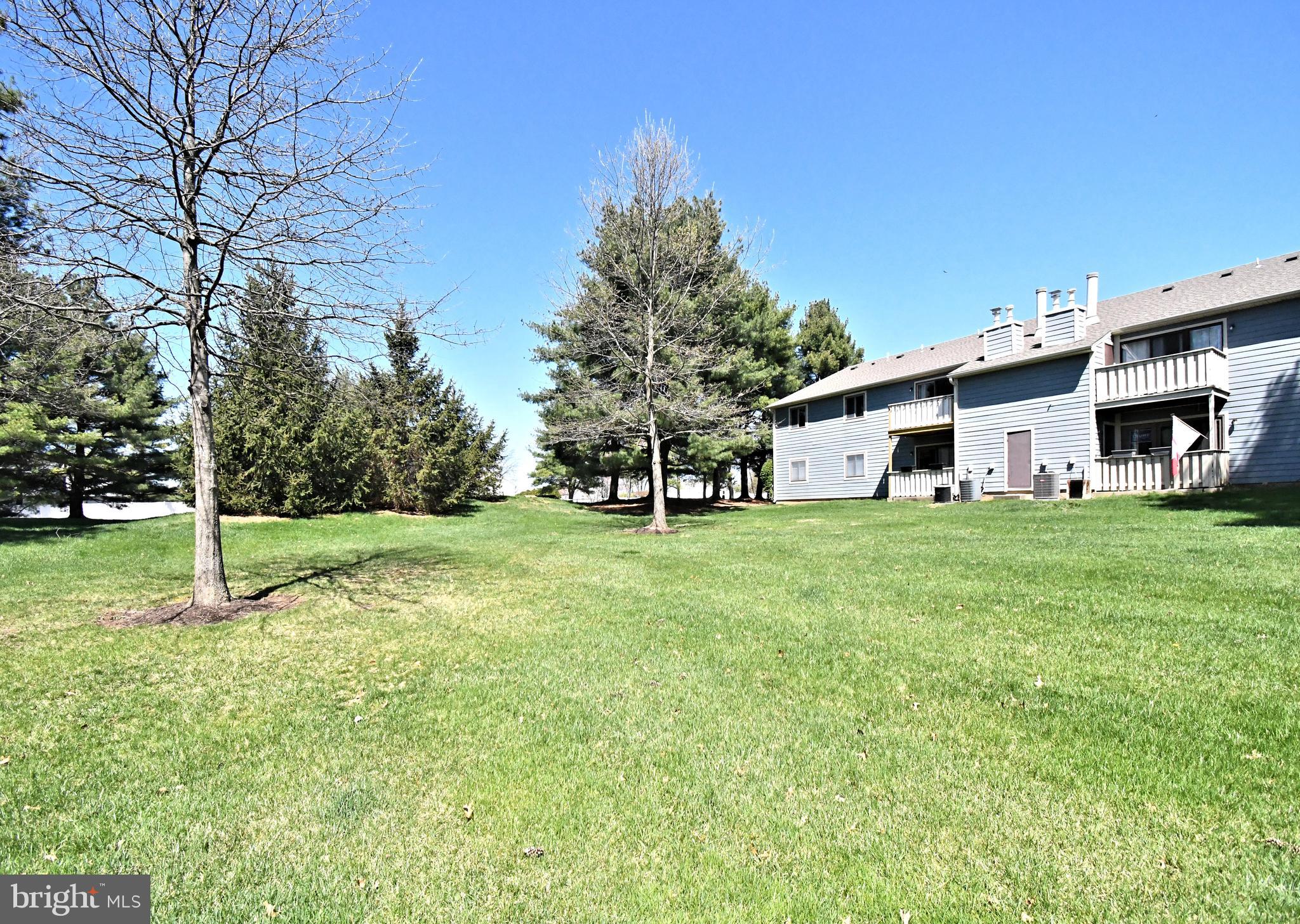 WOOD HOLLOW - Residential