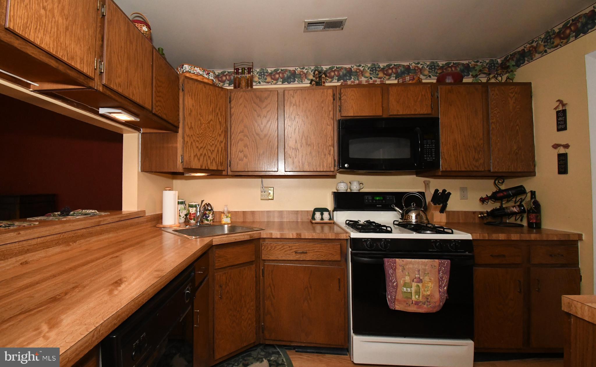 WOOD HOLLOW - Residential