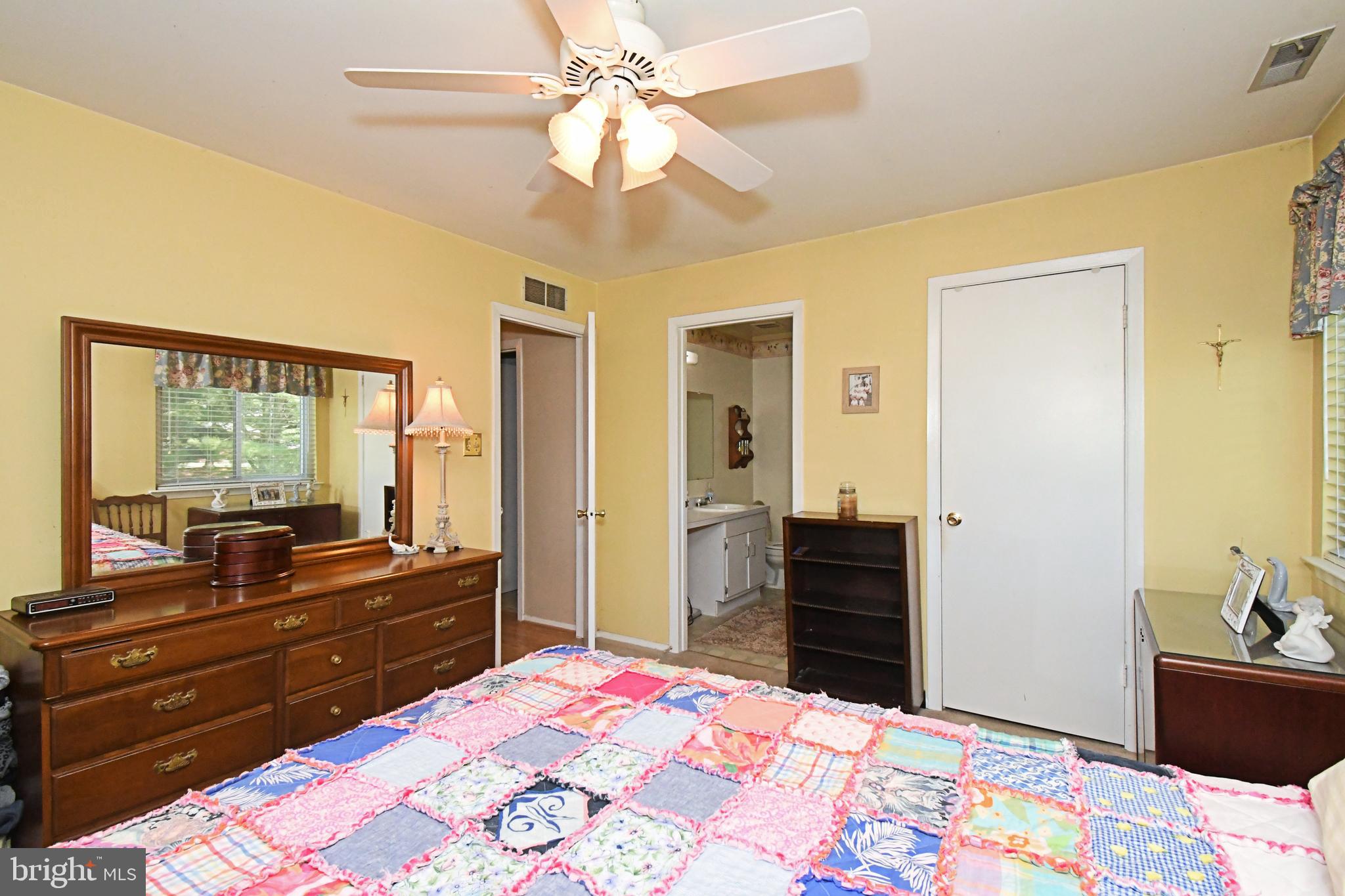 WOOD HOLLOW - Residential