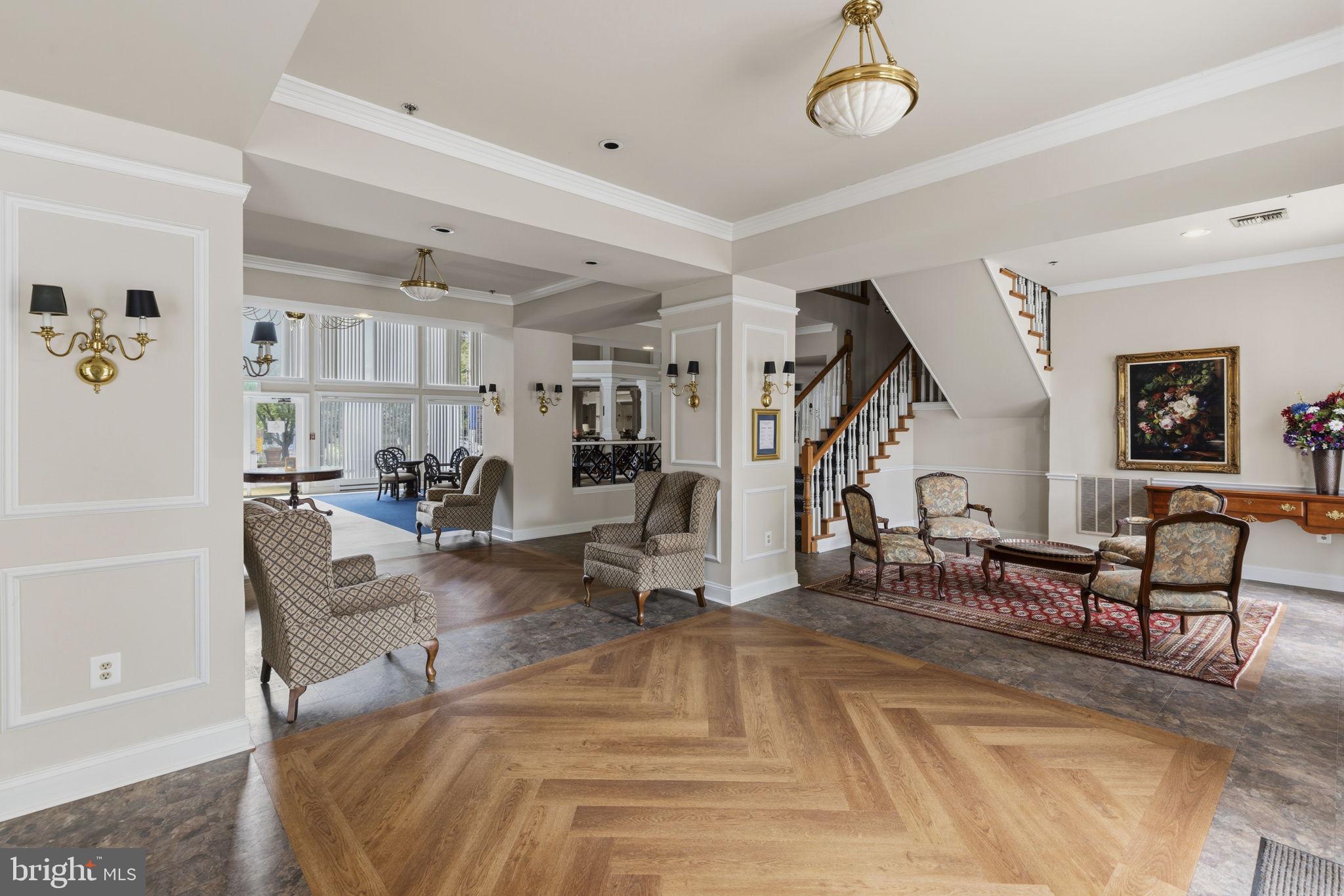 ENGLISH COUNTRY MANOR - Residential