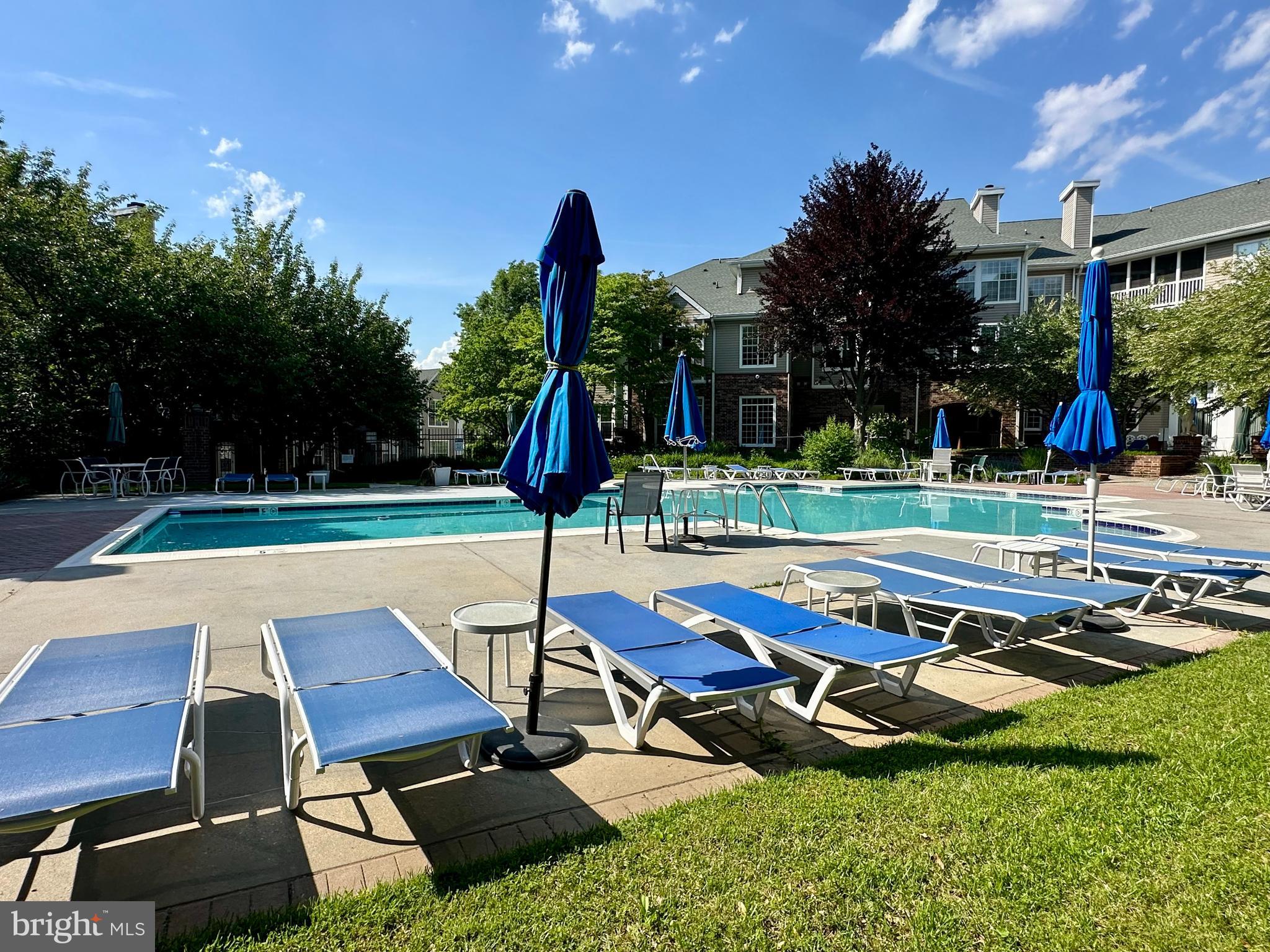 604 SQUIRE LANE G 604-G