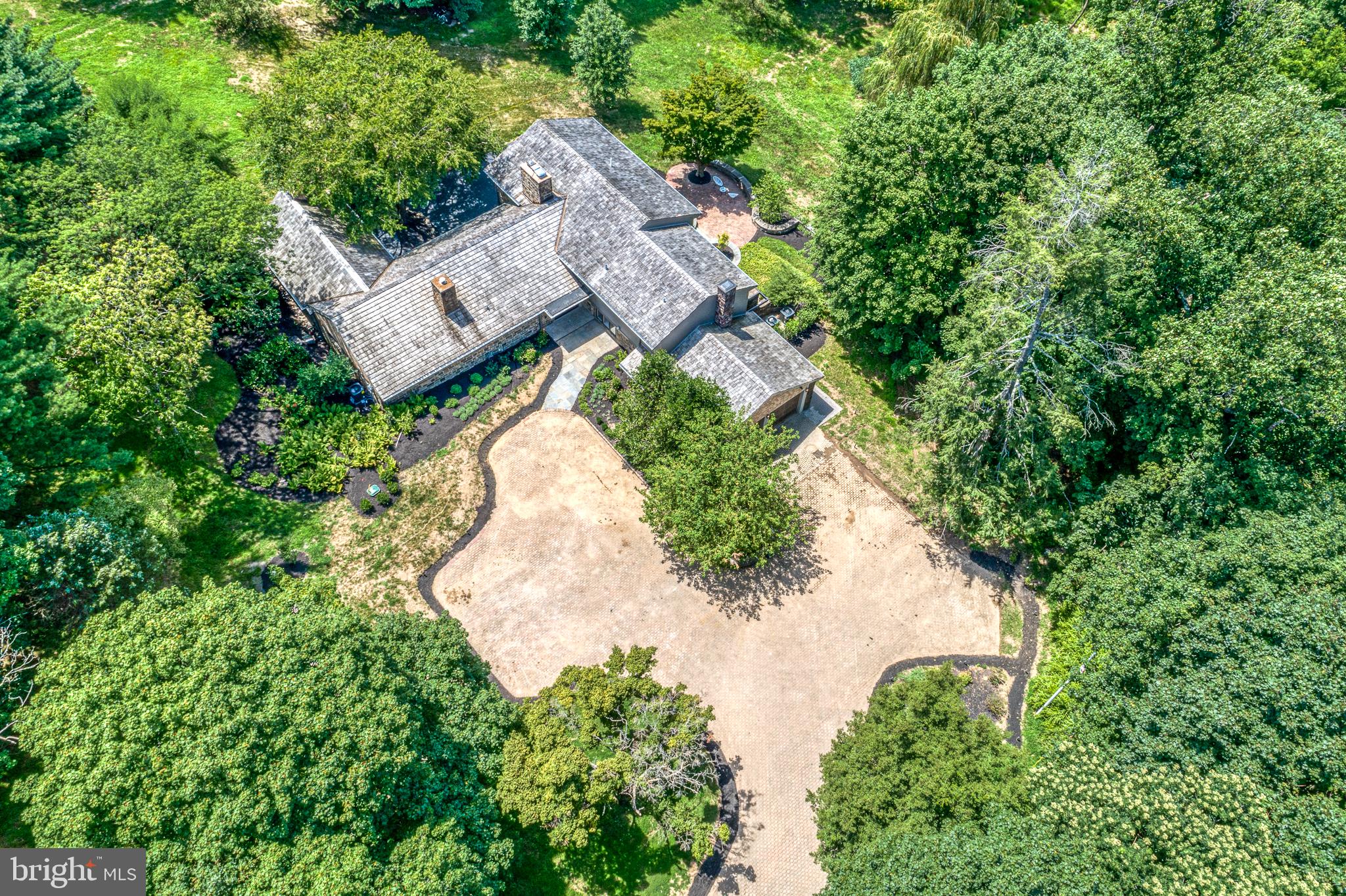 ANDORRA WOODS - Residential