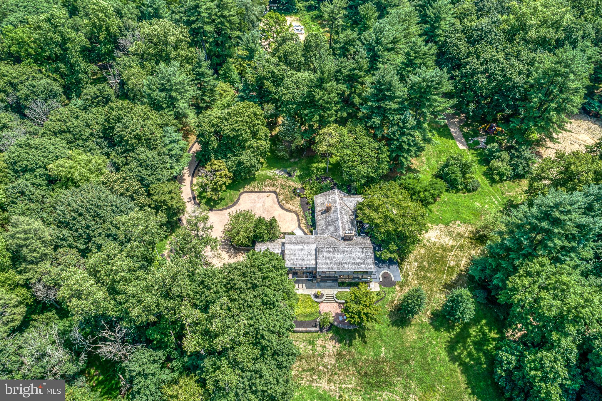 ANDORRA WOODS - Residential