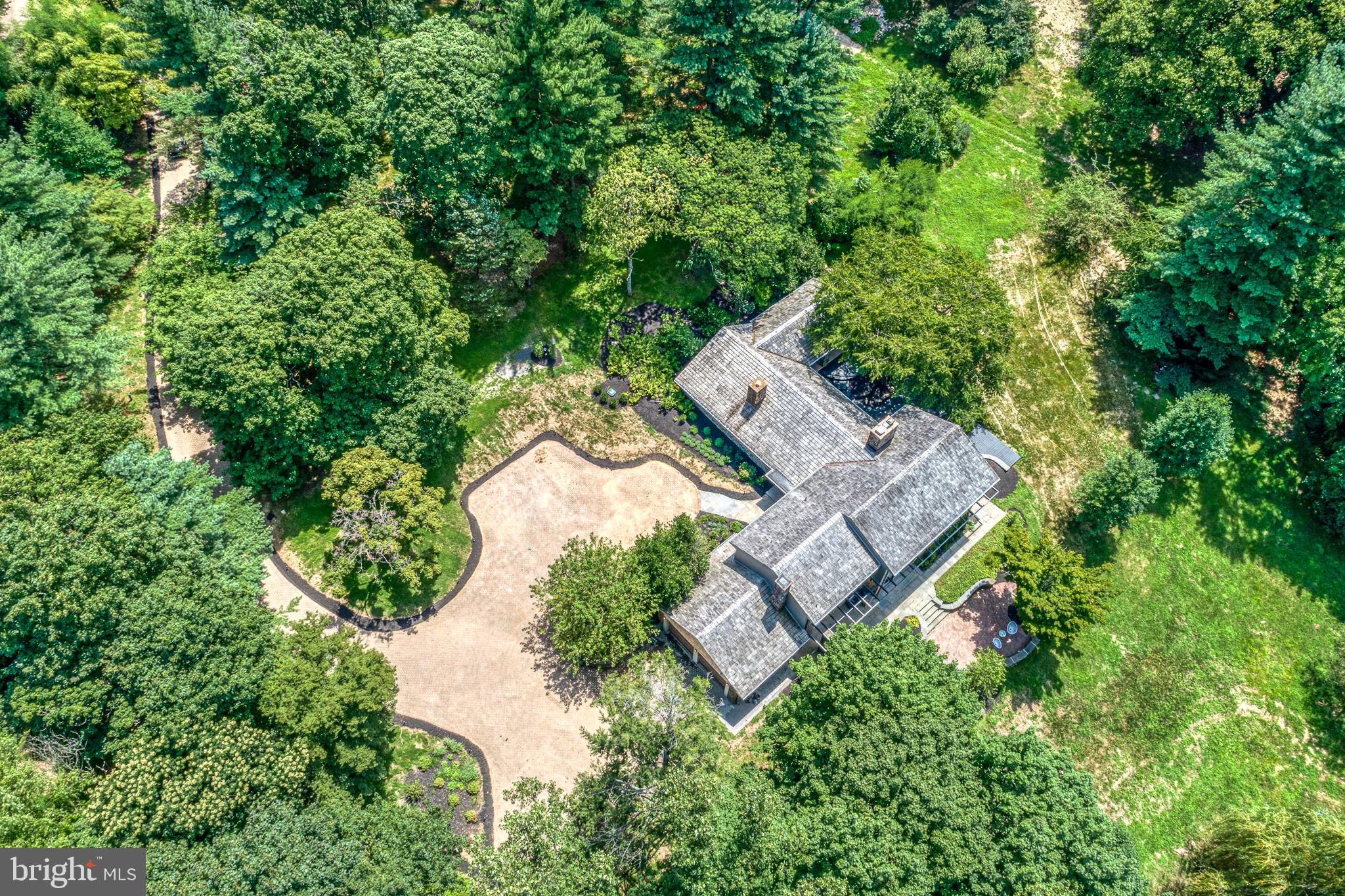 ANDORRA WOODS - Residential