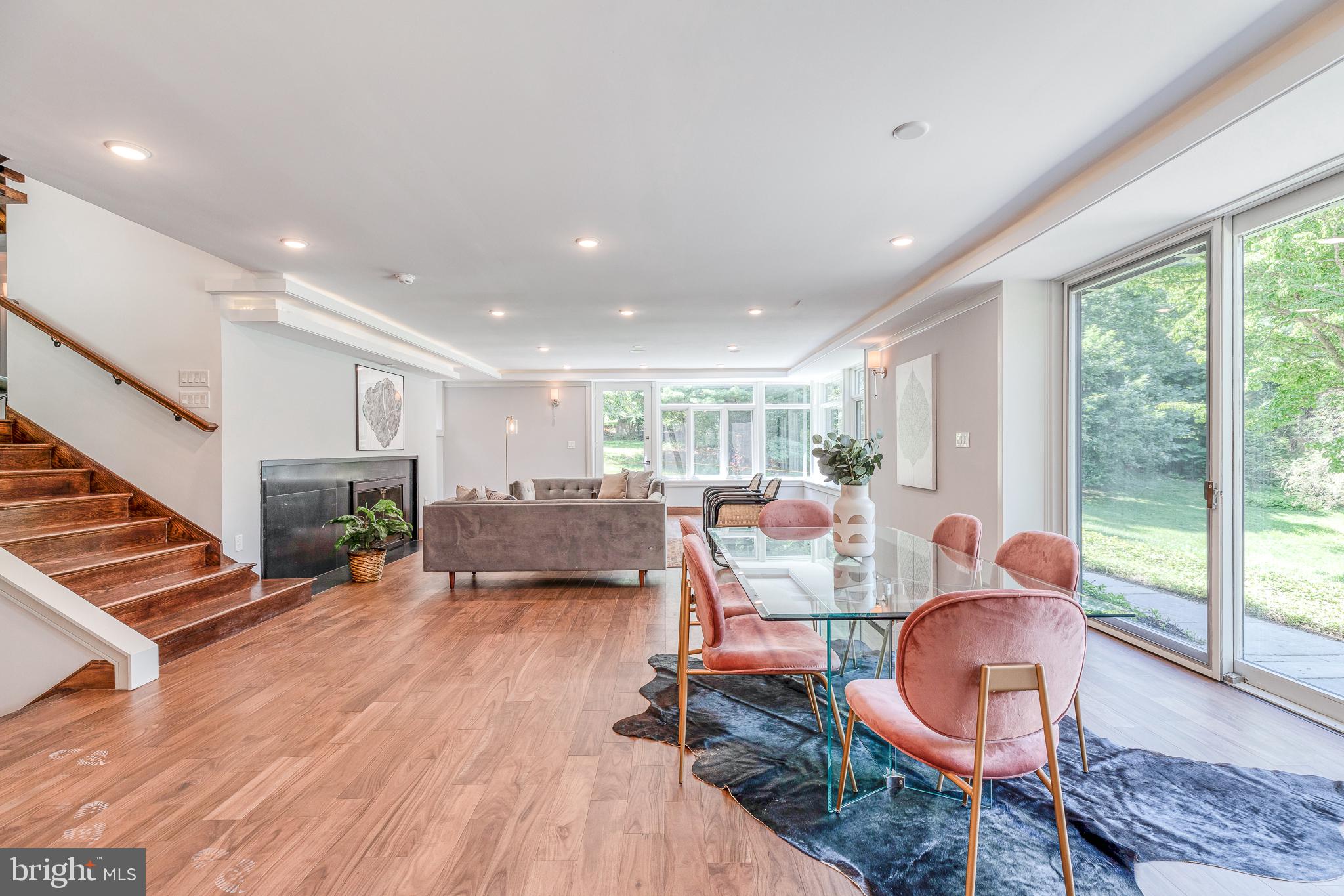 ANDORRA WOODS - Residential