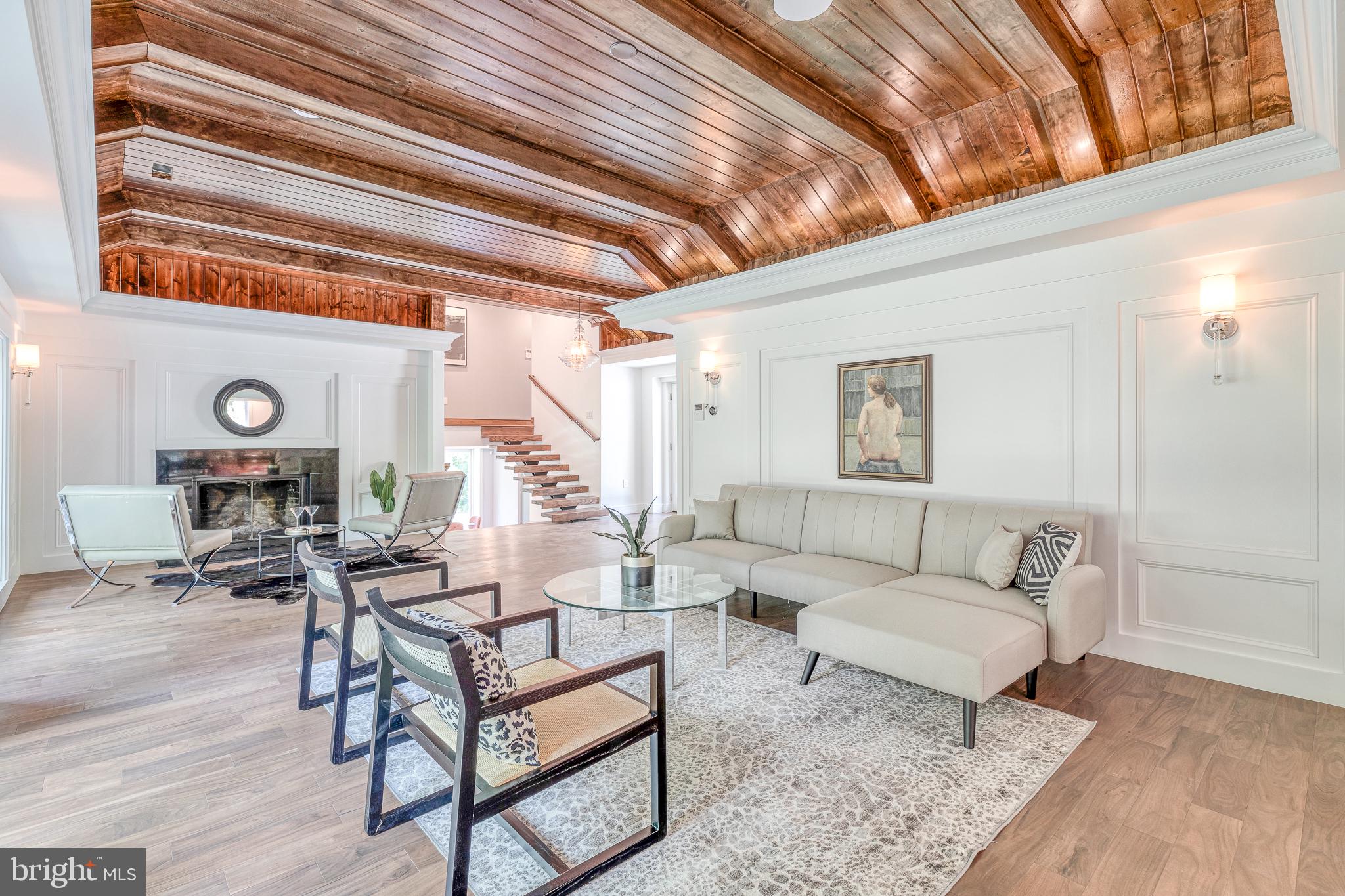 ANDORRA WOODS - Residential