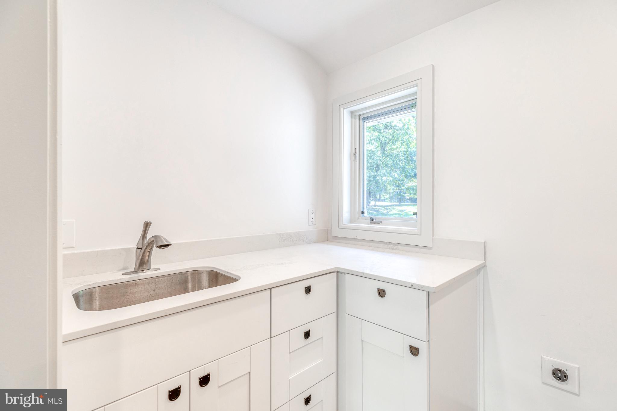 ANDORRA WOODS - Residential