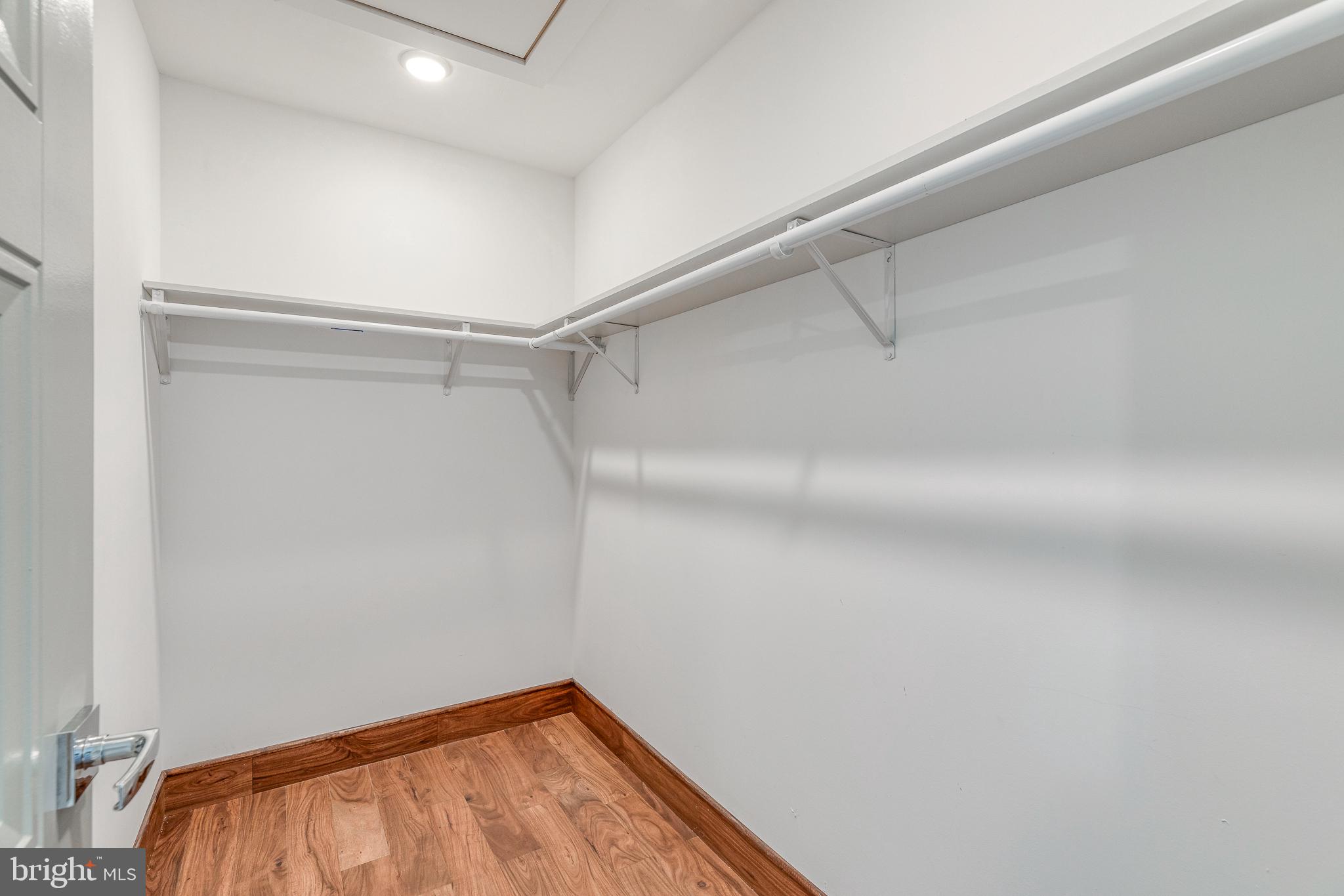 ANDORRA WOODS - Residential