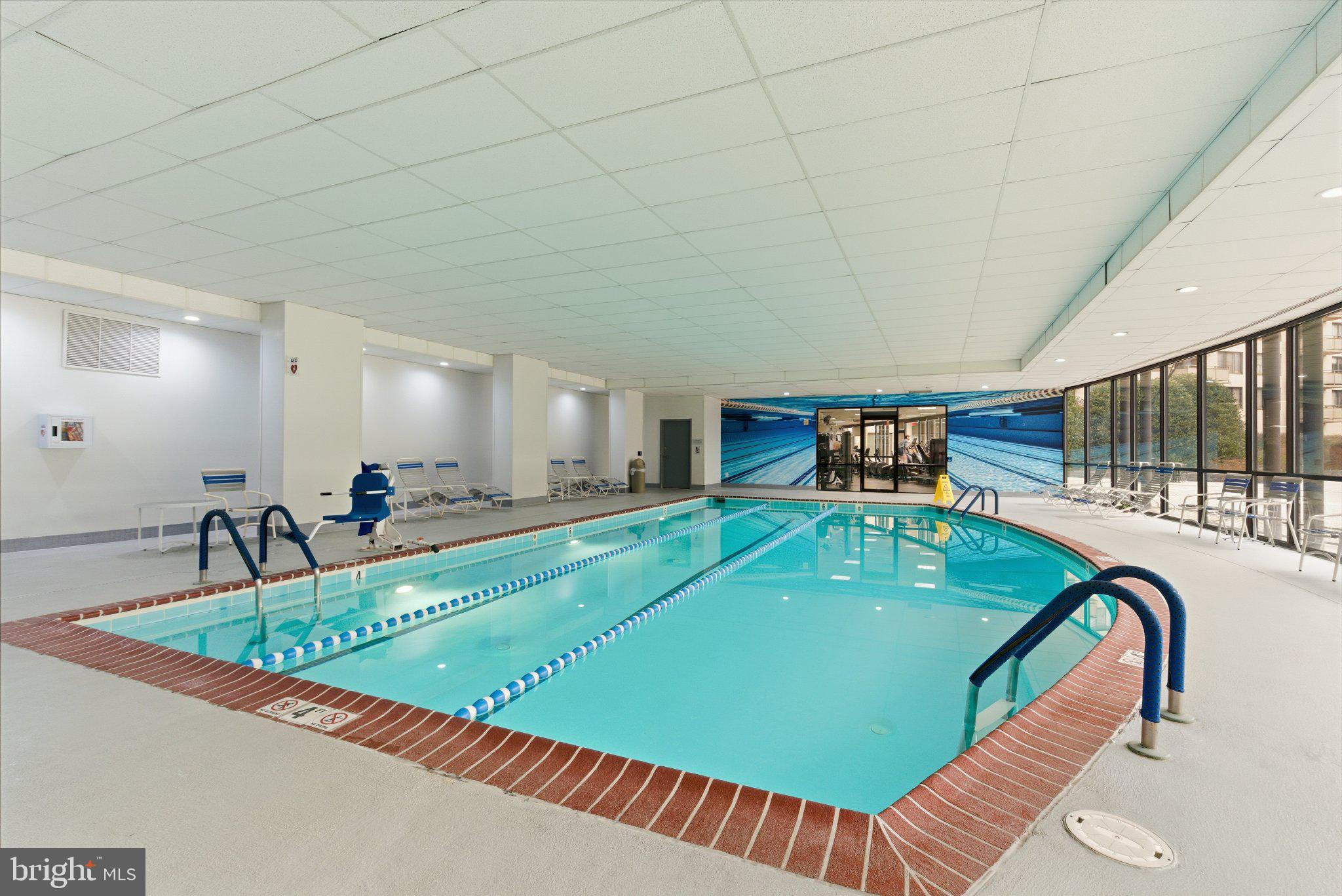 PROMENADE TOWERS - Residential