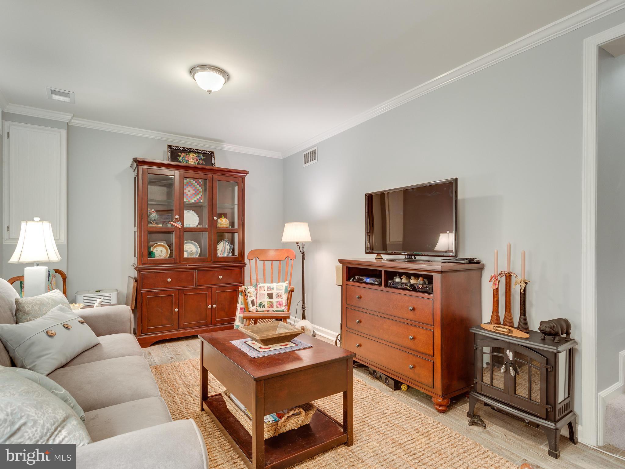 OLD MILL COMMUNITY - Residential