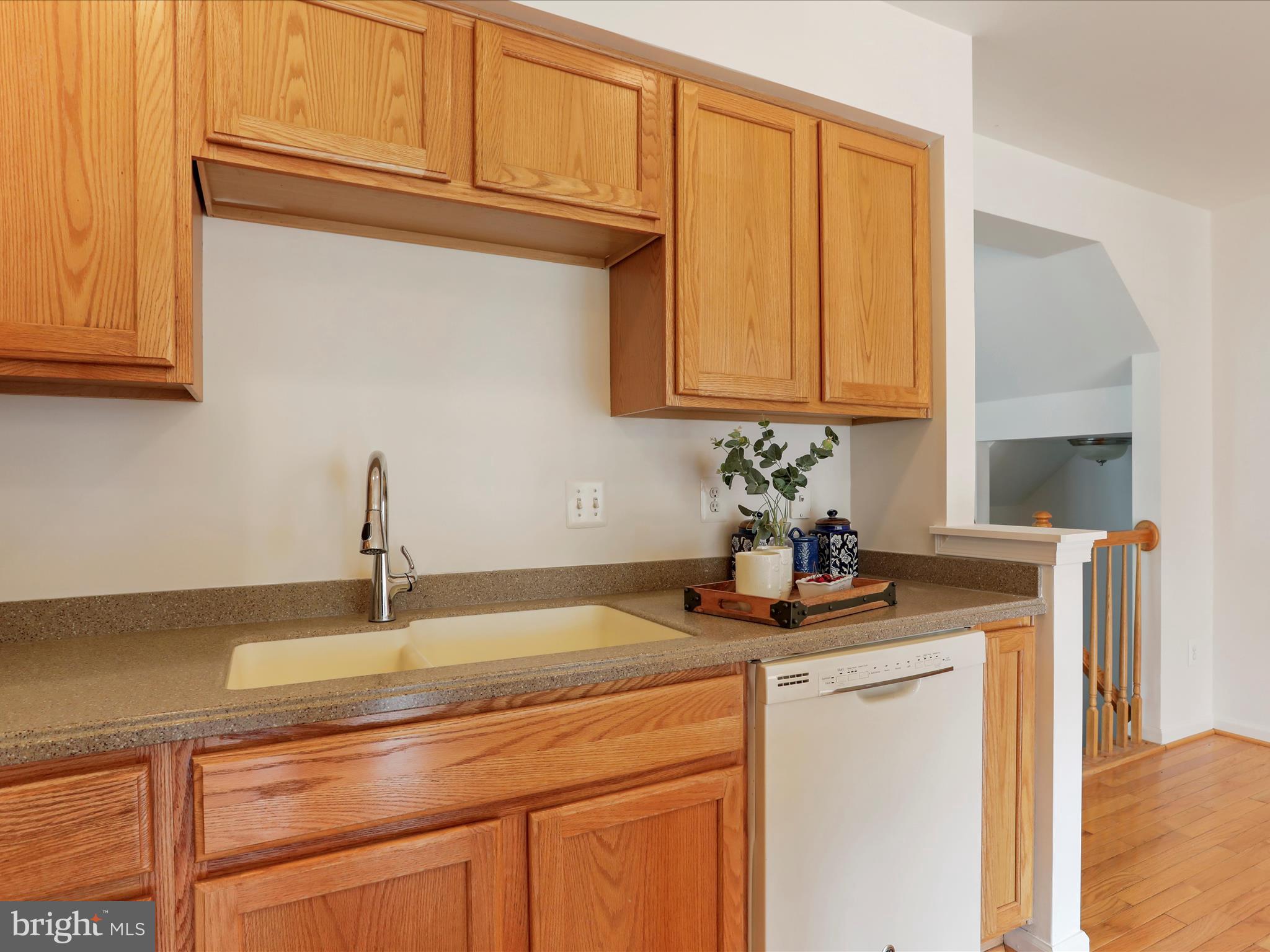 LAKELAND PLACE - Residential