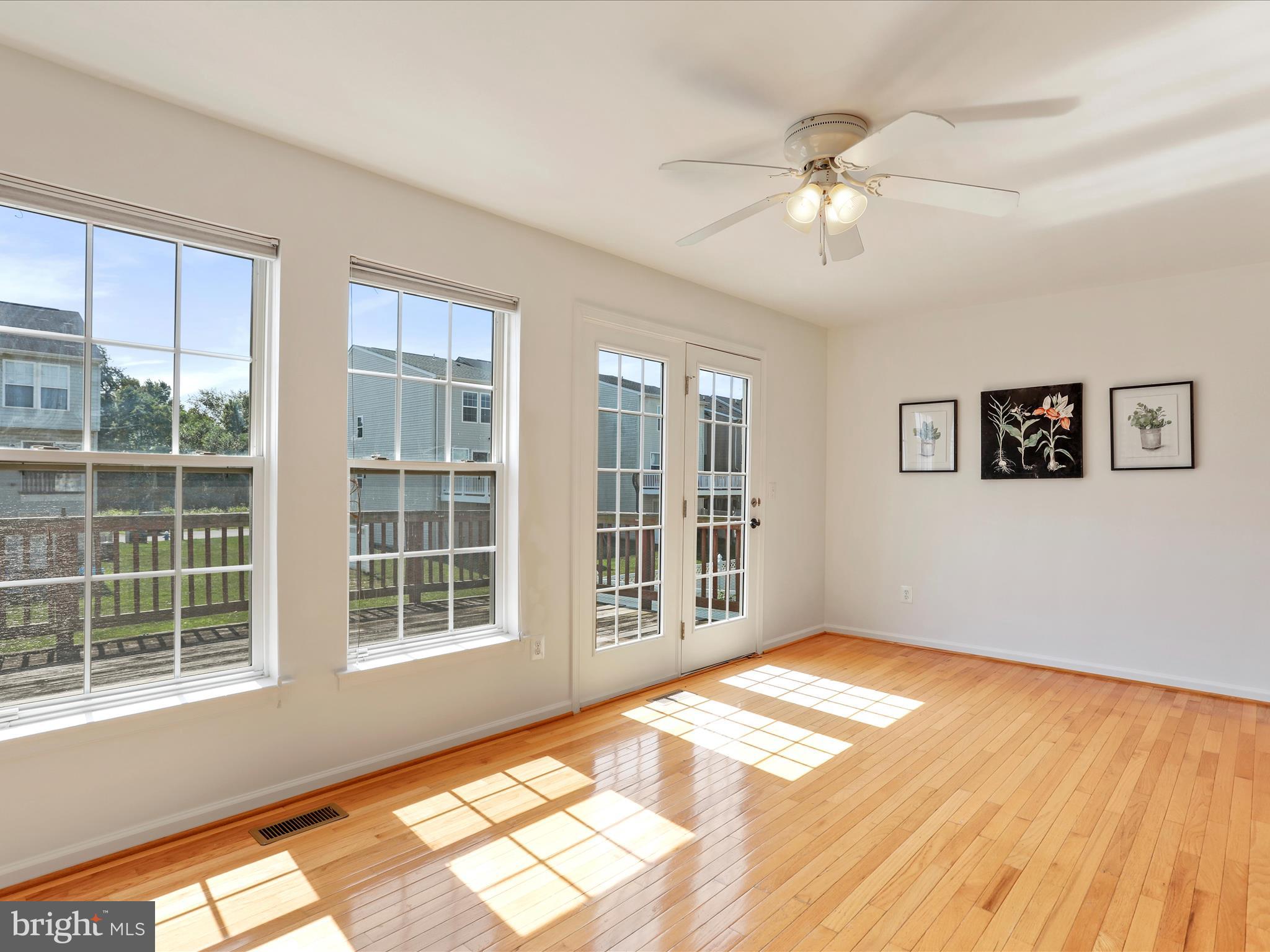 LAKELAND PLACE - Residential