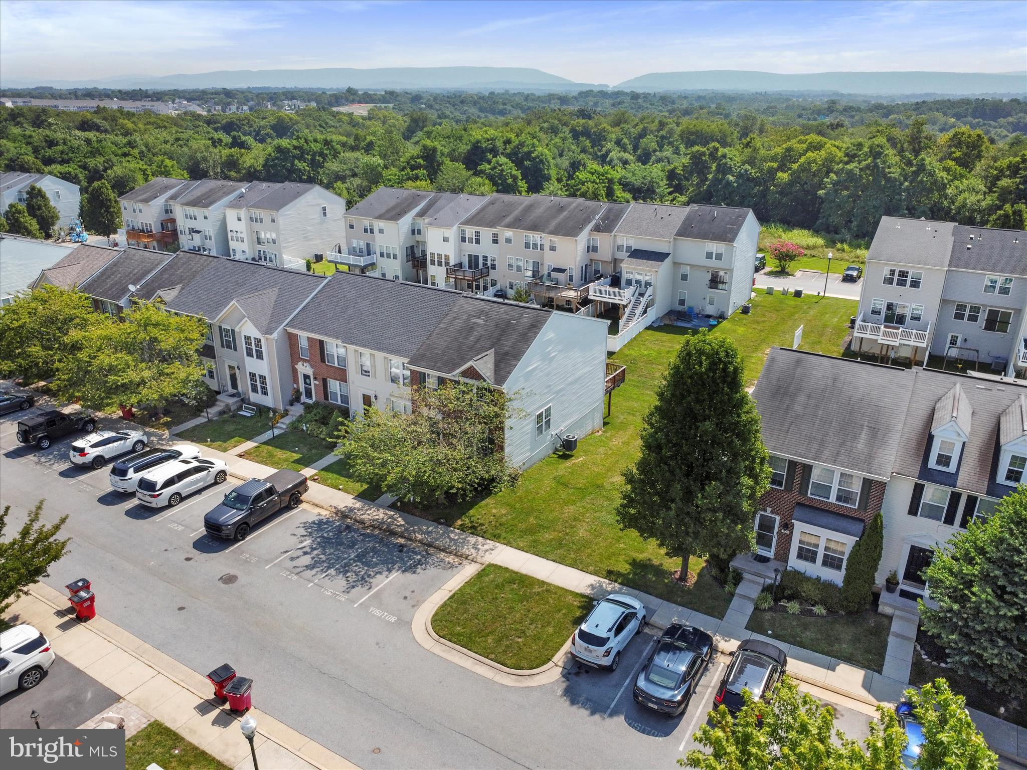 LAKELAND PLACE - Residential