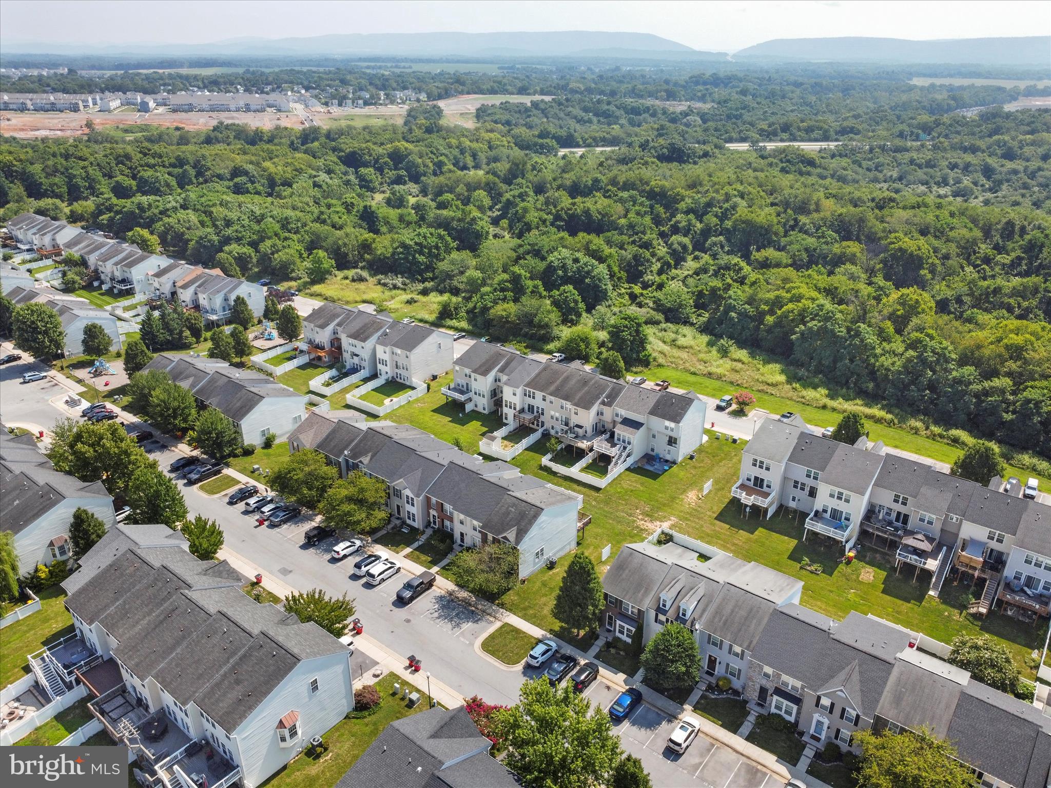 LAKELAND PLACE - Residential