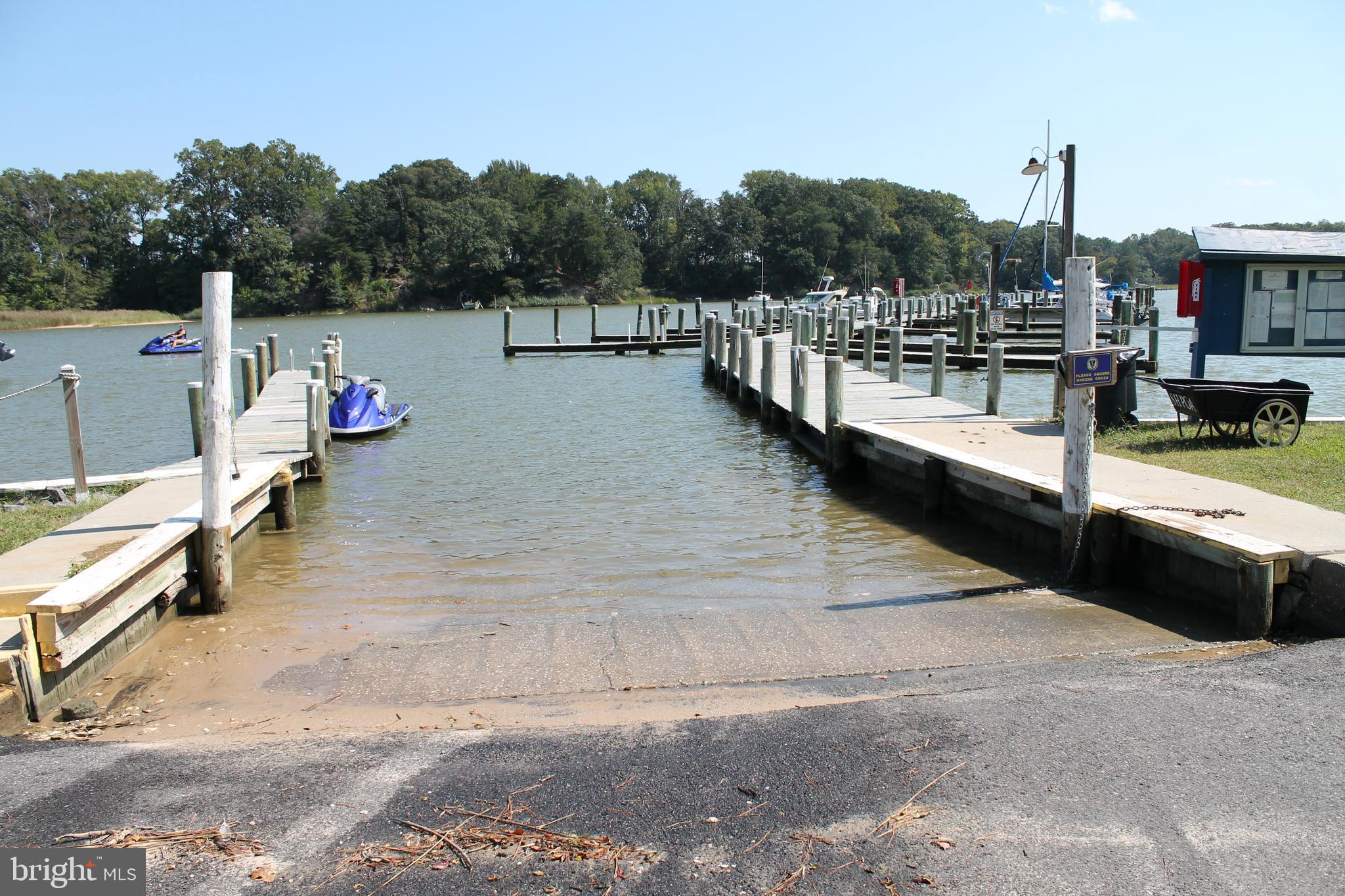 STRATFORD HARBOUR - Residential
