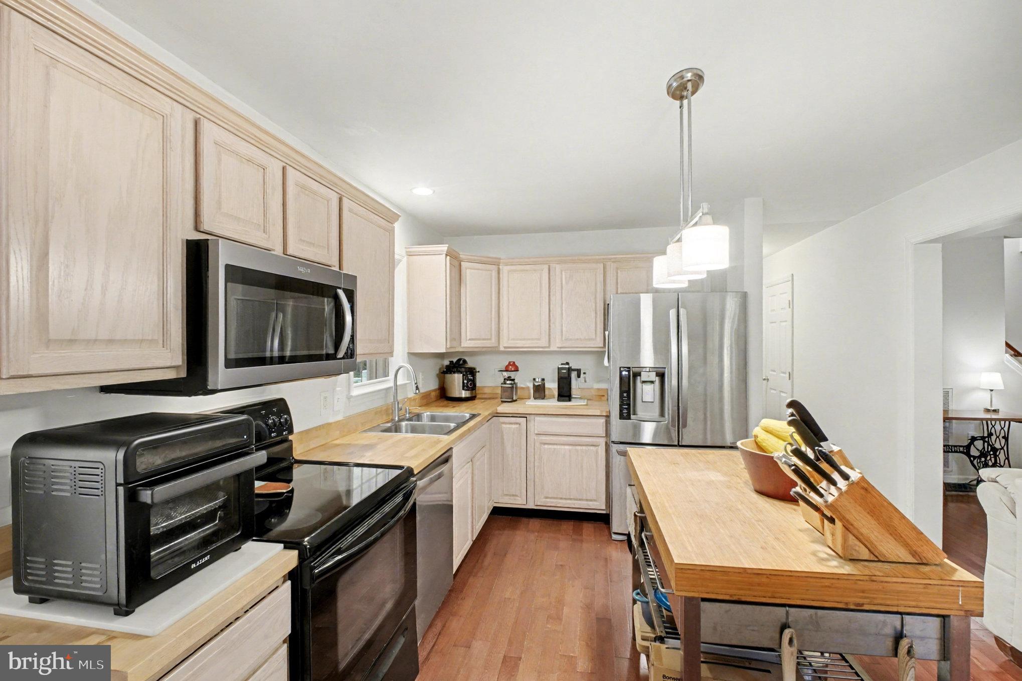 STRATFORD HARBOUR - Residential