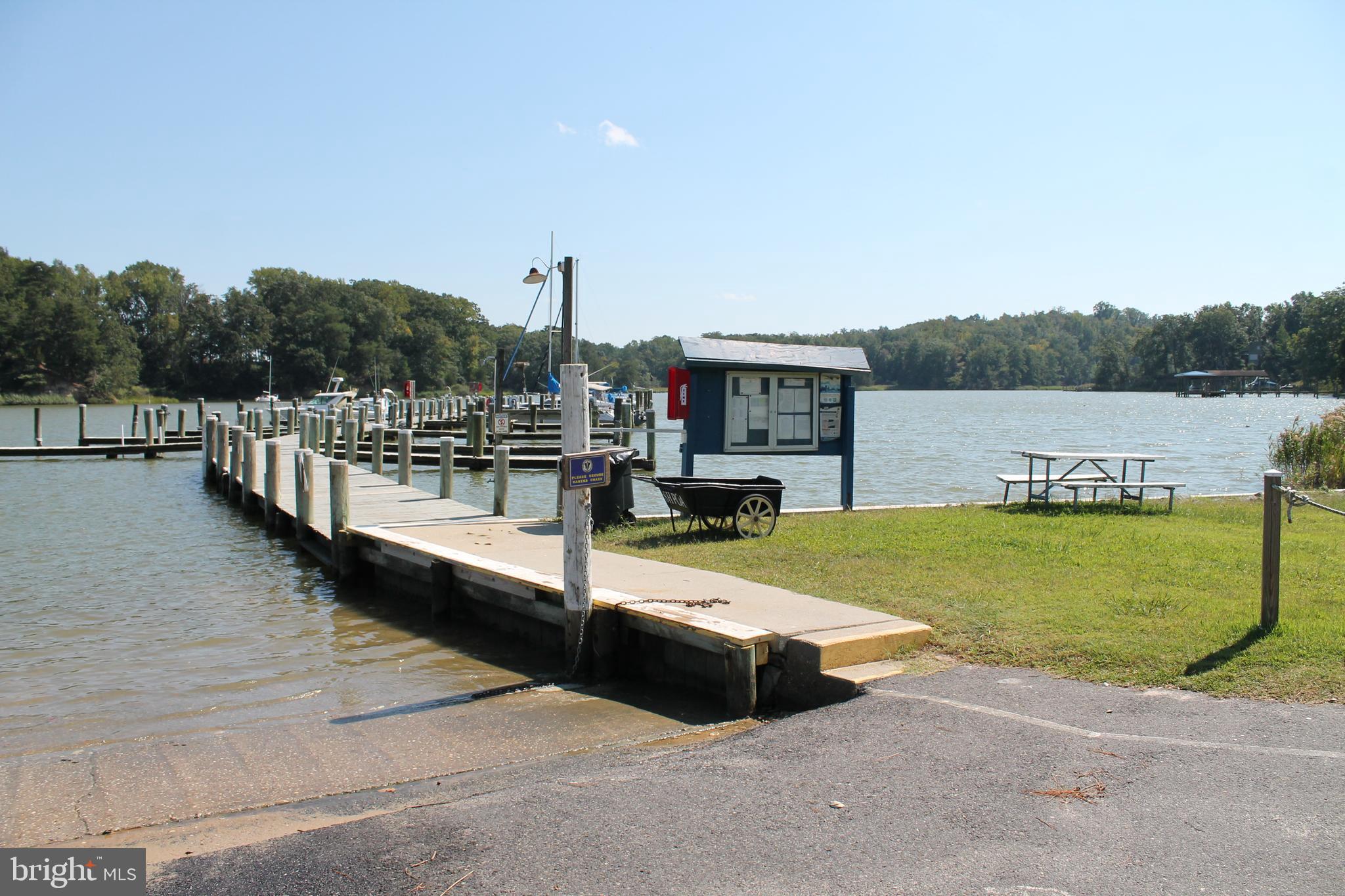 STRATFORD HARBOUR - Residential