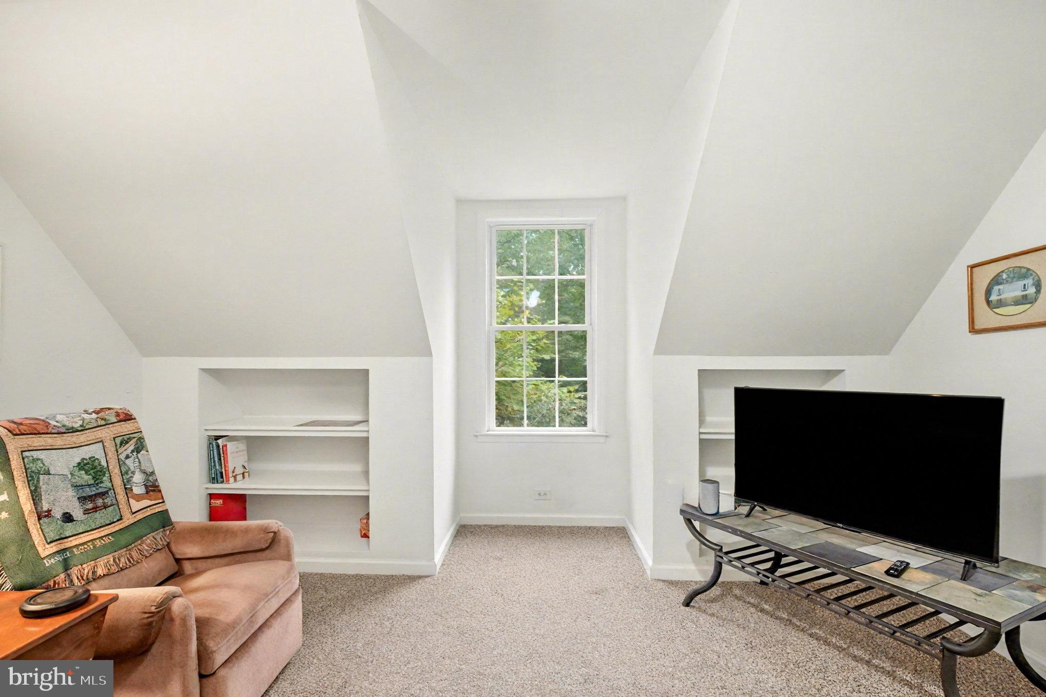 STRATFORD HARBOUR - Residential