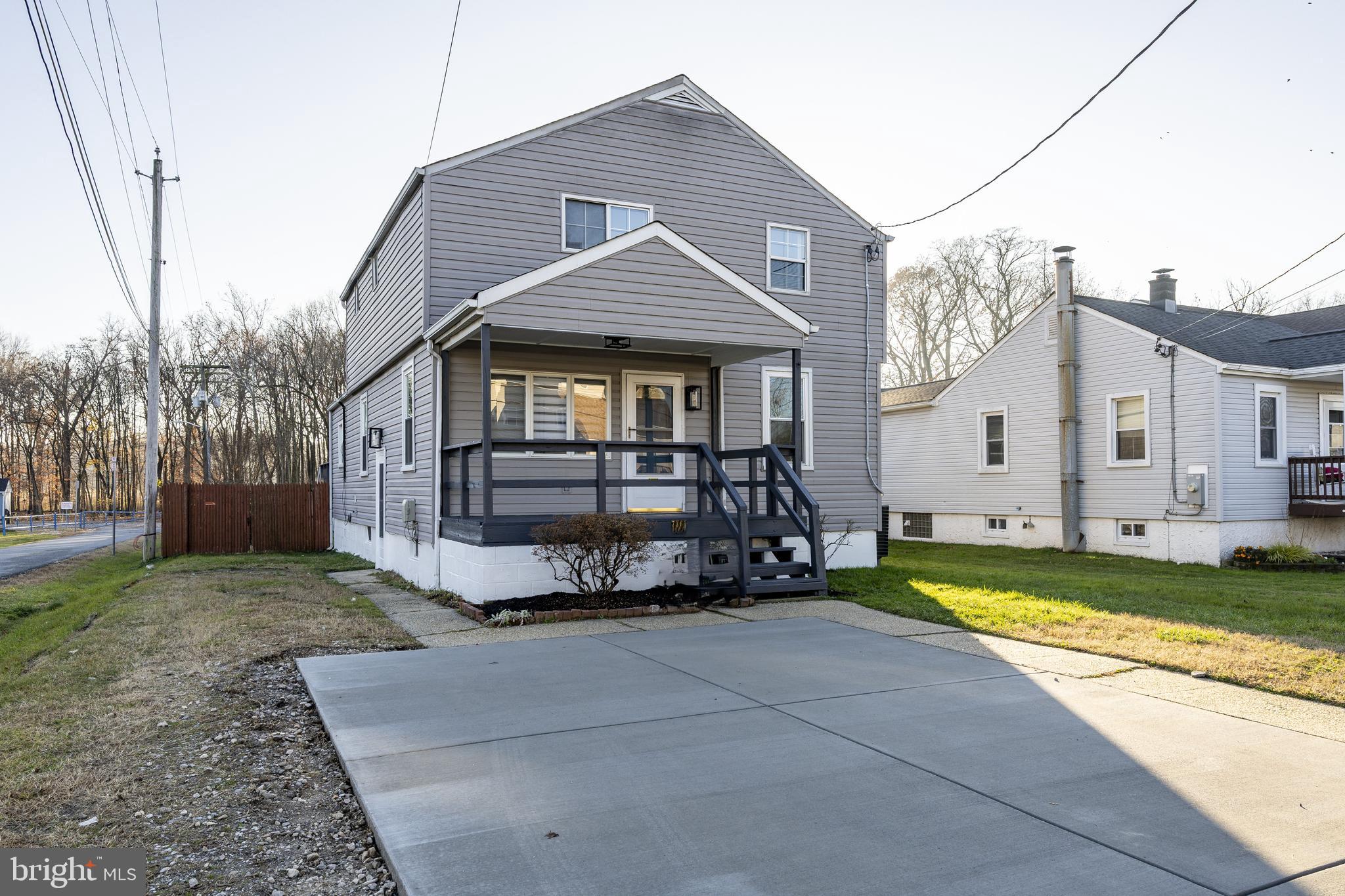 OLIVER BEACH - Residential