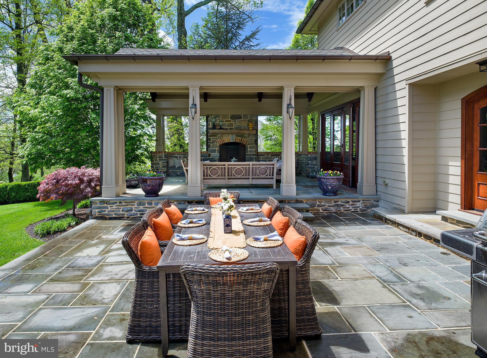APPLEBROOK - Residential