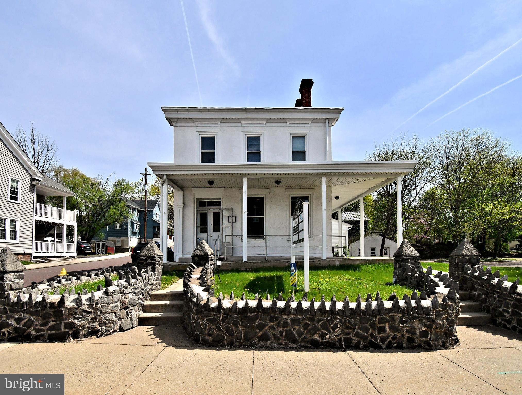 225 N MAIN STREET