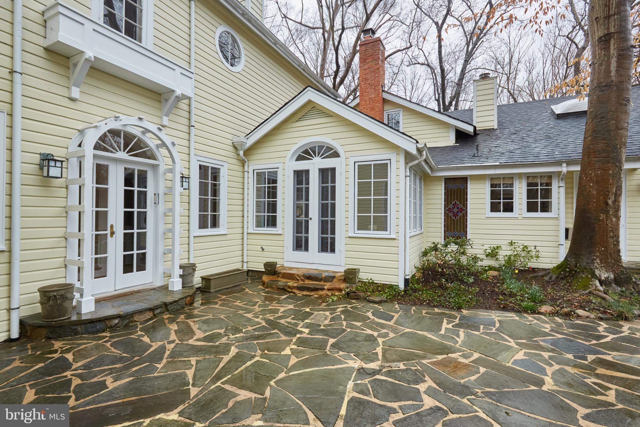 CABIN JOHN PARK - Residential