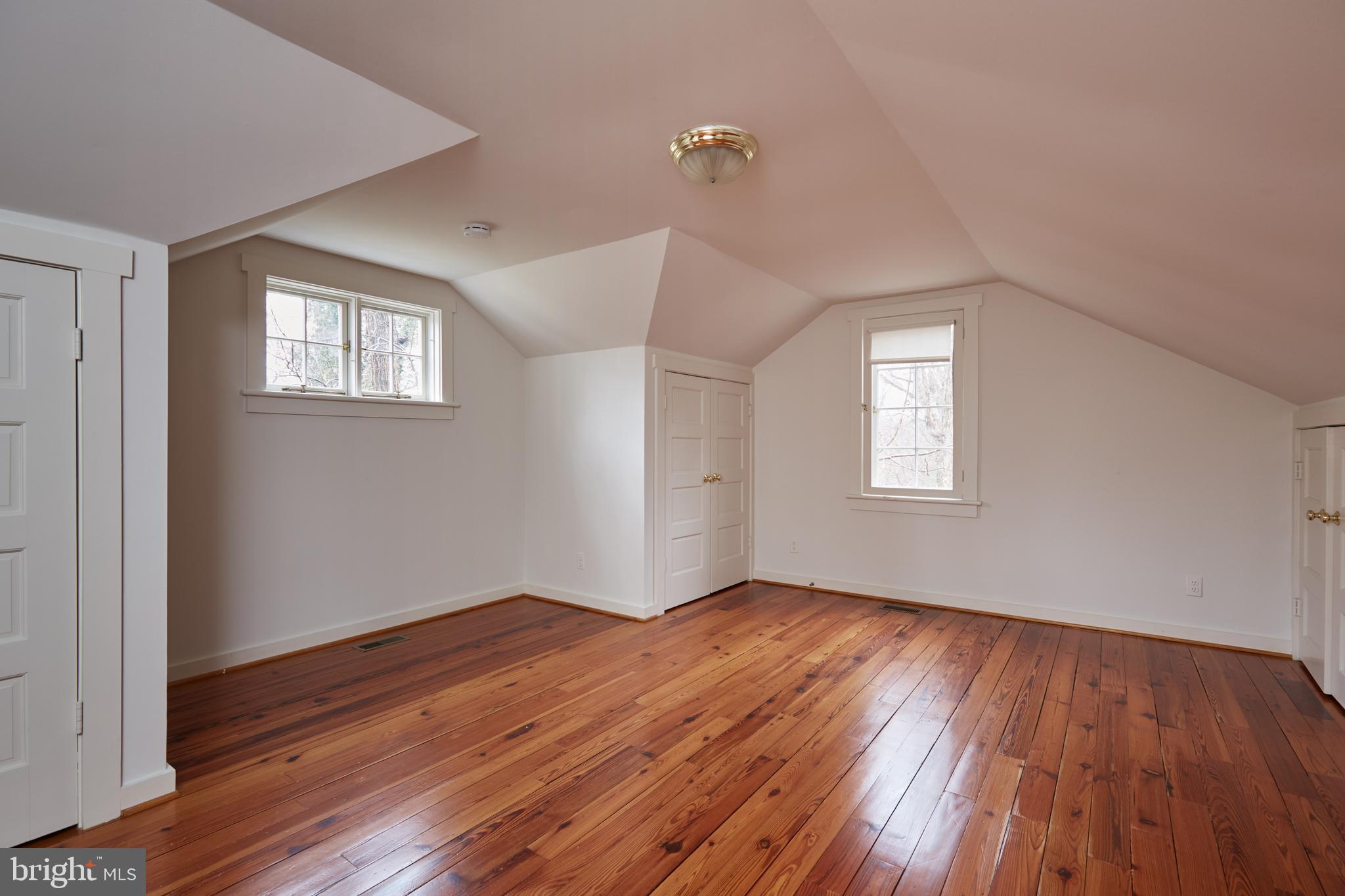 CABIN JOHN PARK - Residential