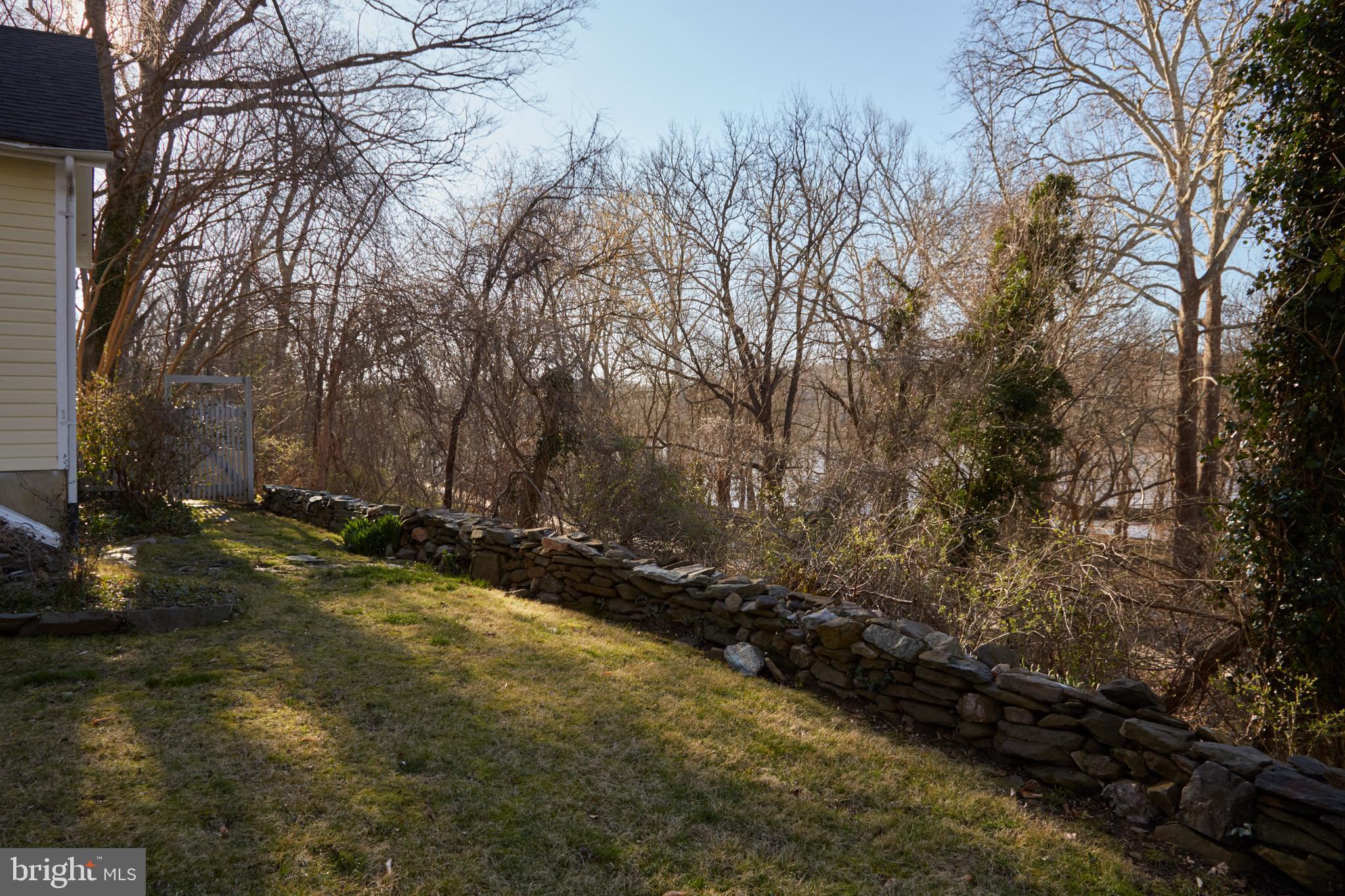 CABIN JOHN PARK - Residential