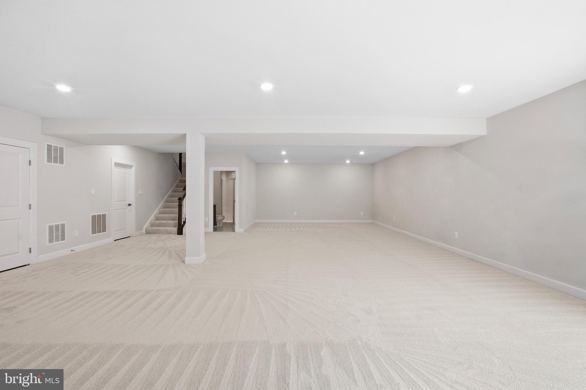 GRANT AT WILLOWSFORD - Residential