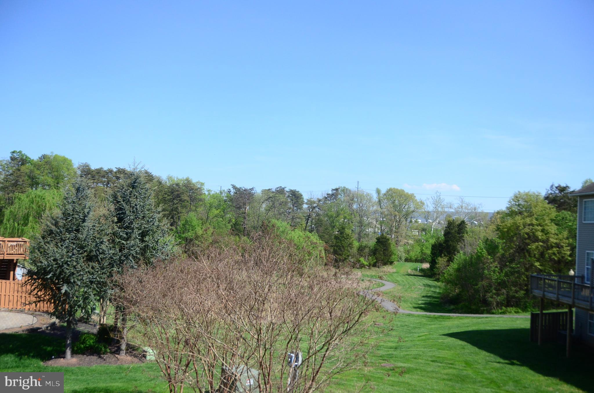 LOUDOUN PARKWAY CENTER - Residential Lease