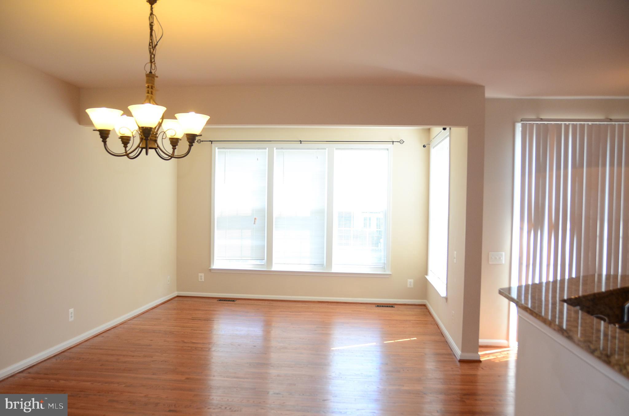 LOUDOUN PARKWAY CENTER - Residential Lease