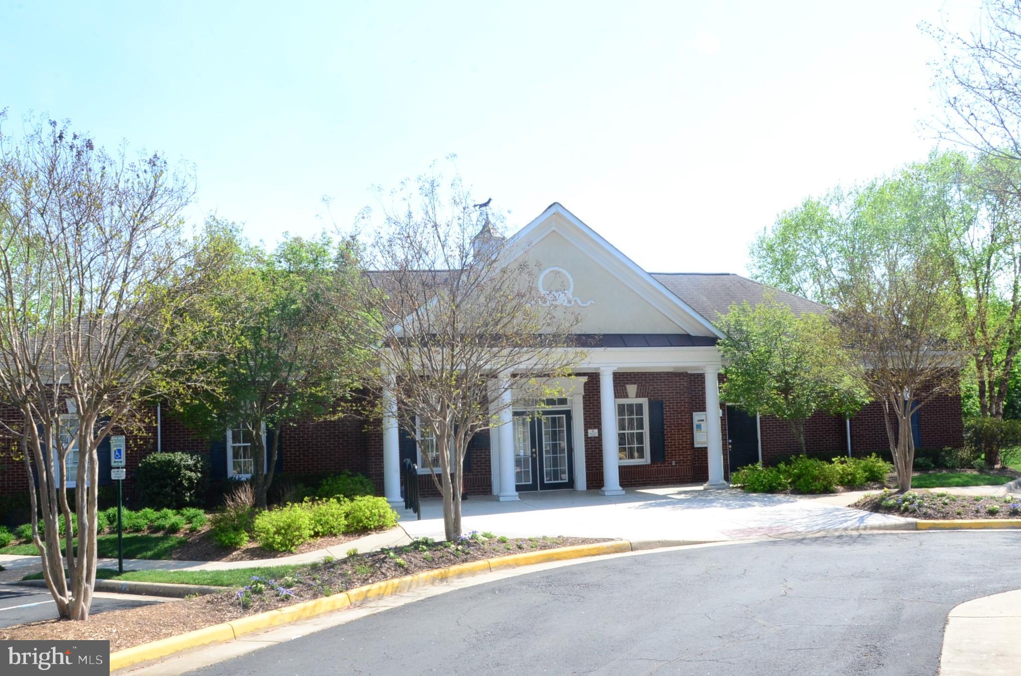 LOUDOUN PARKWAY CENTER - Residential Lease