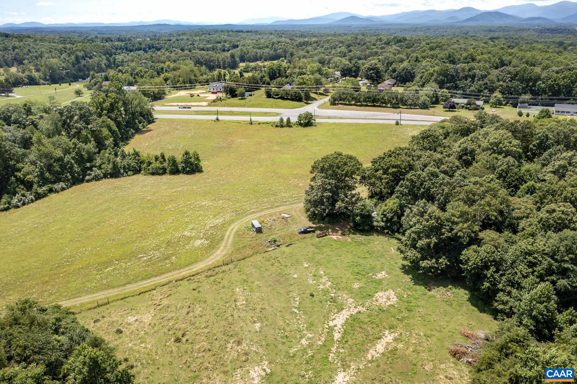 11697 SPOTSWOOD TRL